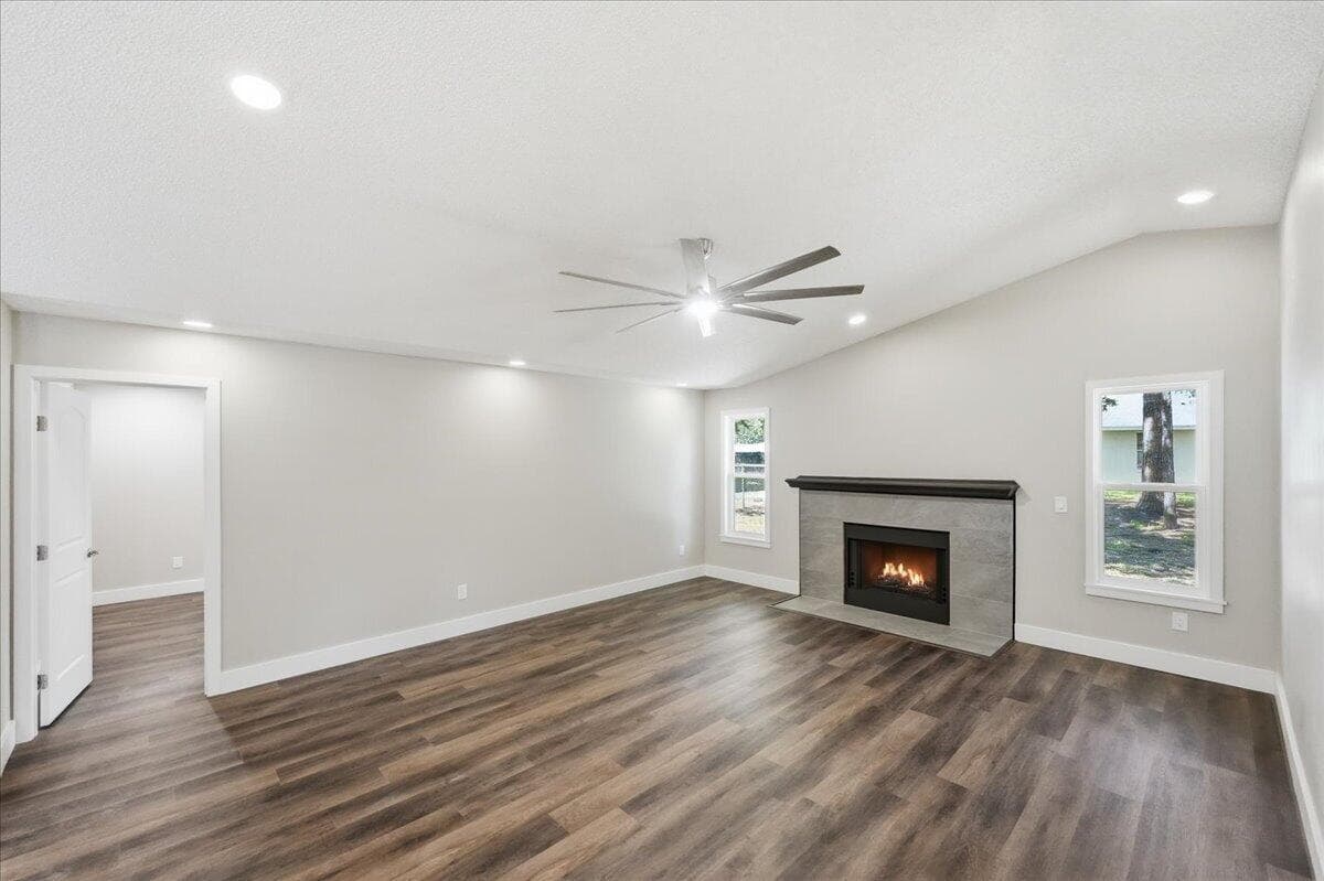 271 NE Naylor St Street, Palm Bay, FL 32907 — photo 13 of 45