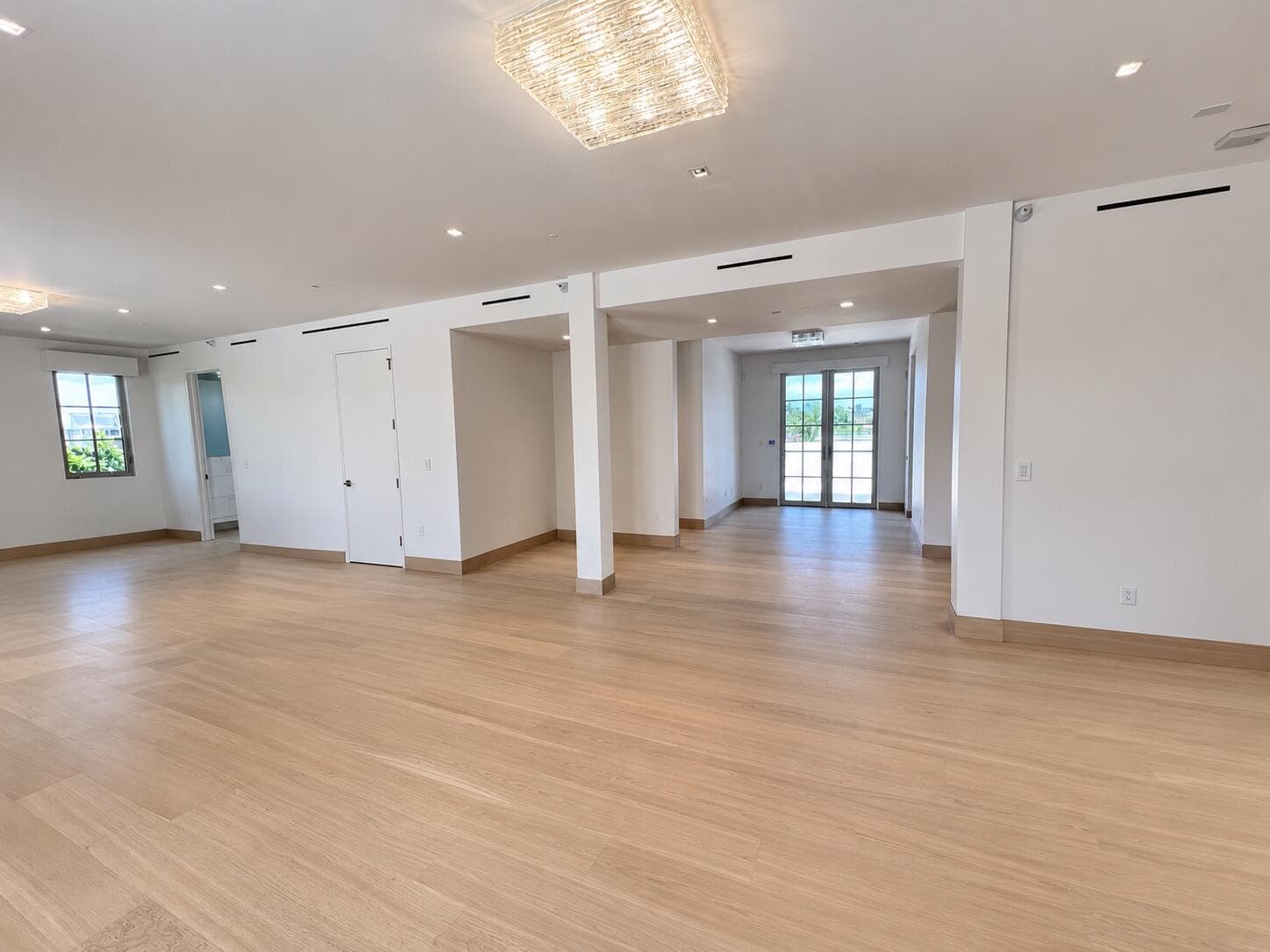 247 Worth Avenue Penthouse, Palm Beach, FL 33480 — photo 17 of 67