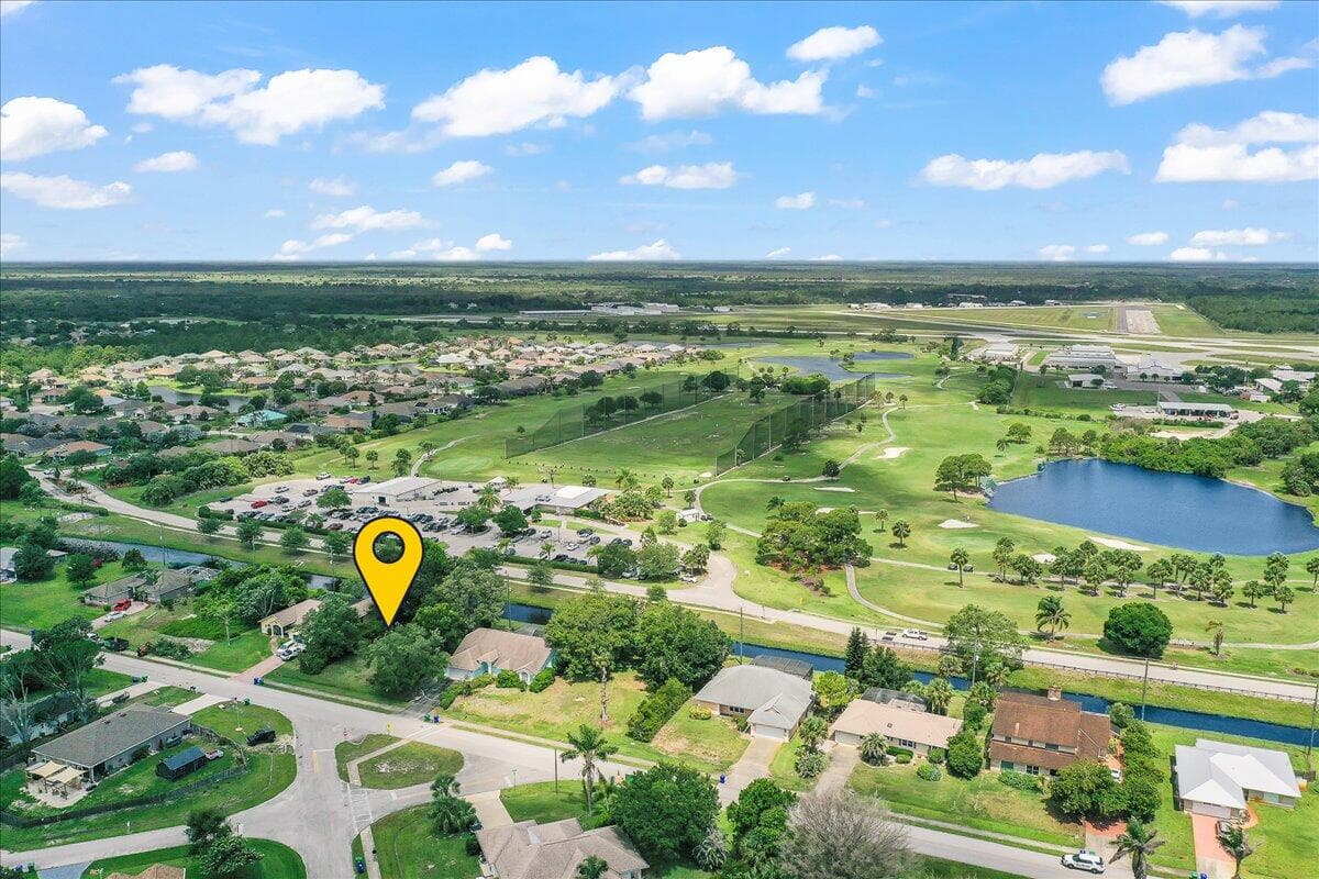 294 Main Street, Sebastian, FL 32958 — photo 4 of 7