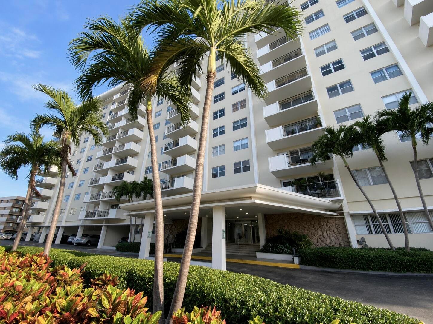 401 Golden Isles Drive 402, Hallandale Beach, FL 33009 — photo 17 of 18