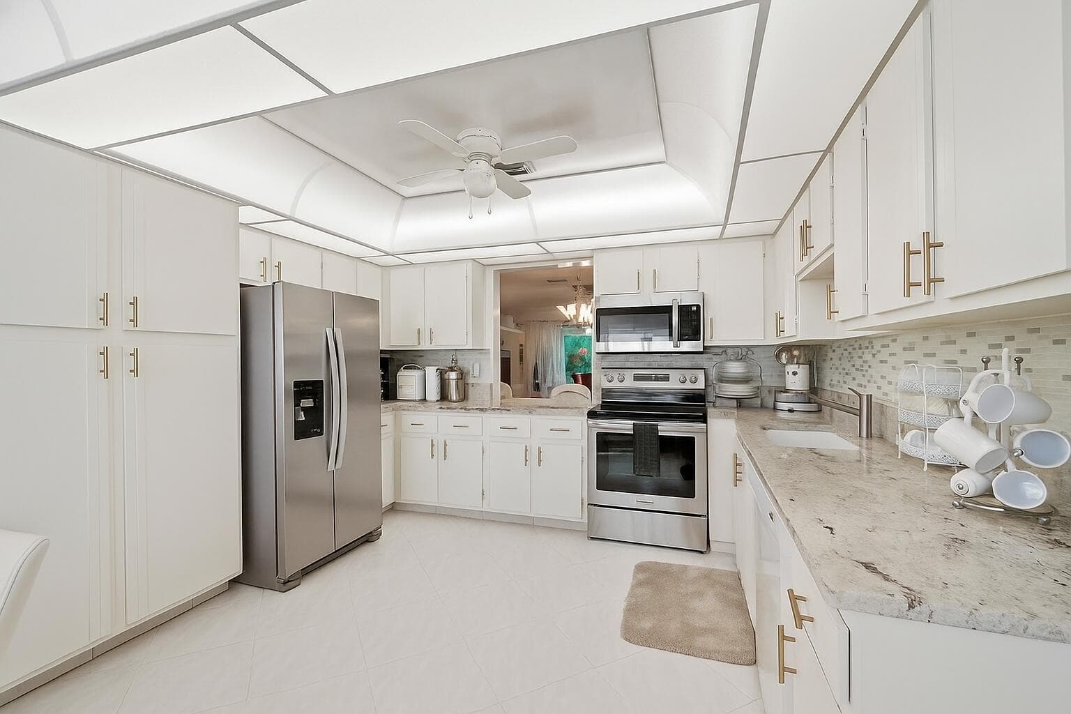 5010 Privet Place 101, Delray Beach, FL 33484 — photo 3 of 29