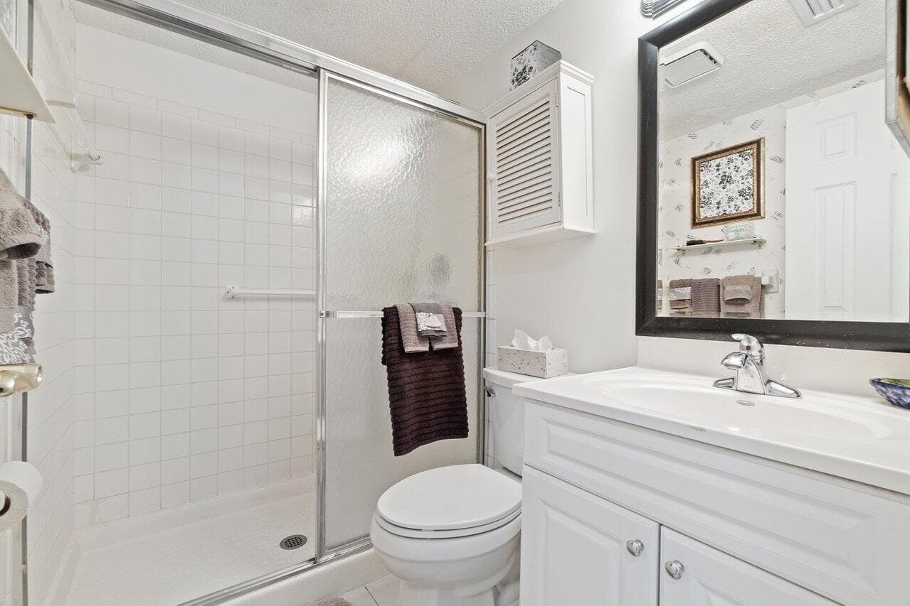 5010 Privet Place 101, Delray Beach, FL 33484 — photo 17 of 29