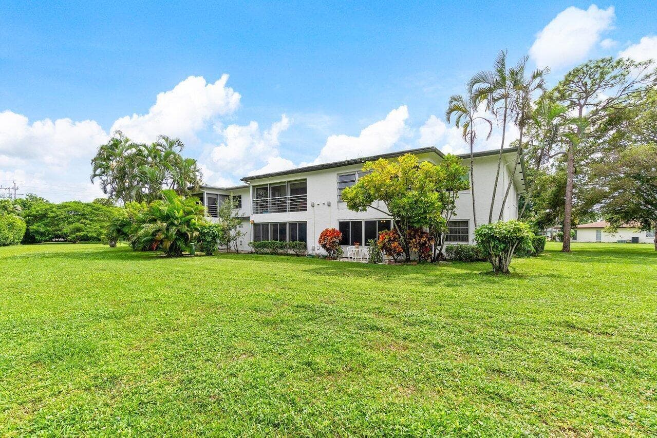 5010 Privet Place 101, Delray Beach, FL 33484 — photo 20 of 29