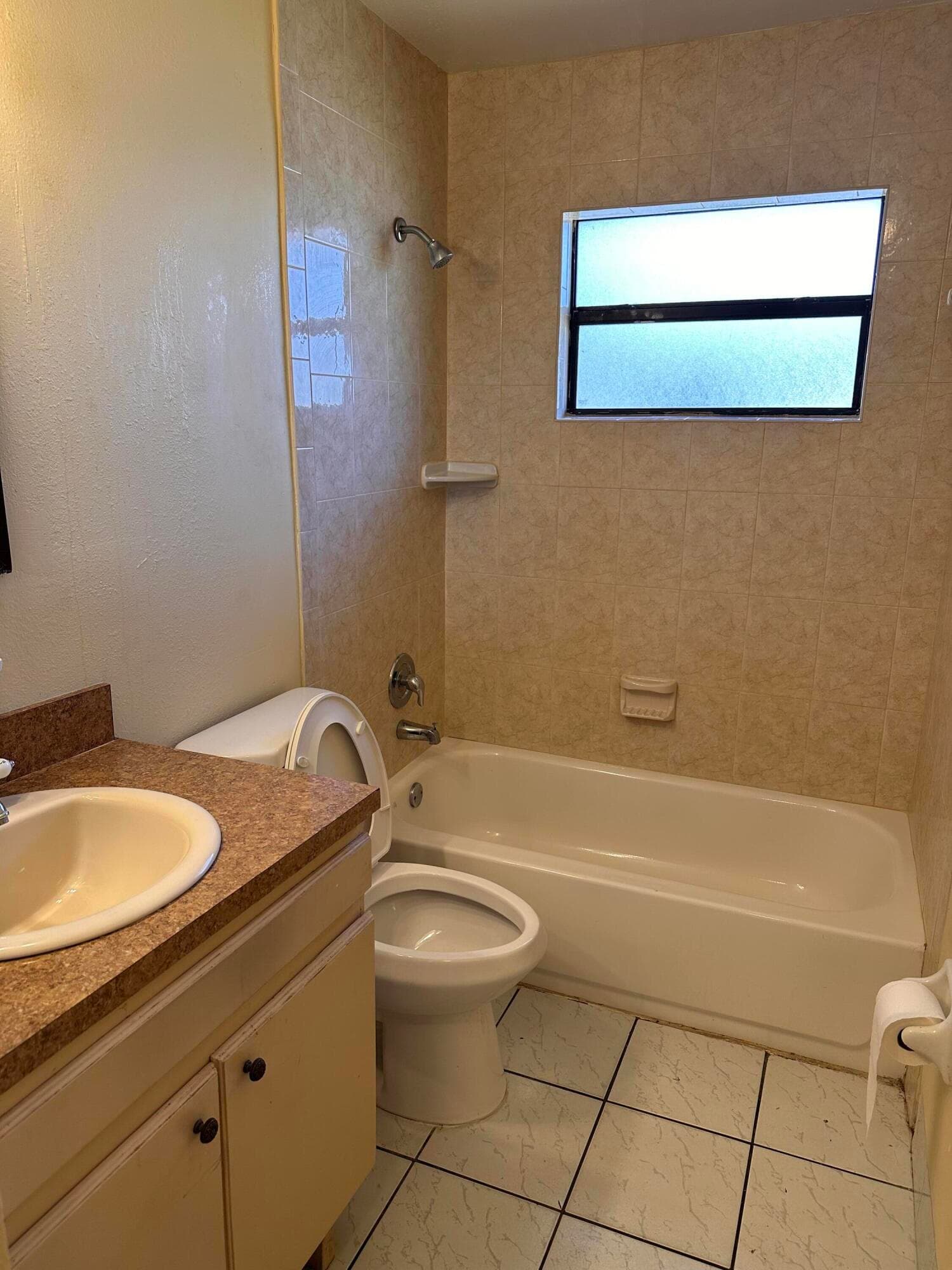 50 NW 8th Avenue 1, Dania Beach, FL 33004 — photo 5 of 10