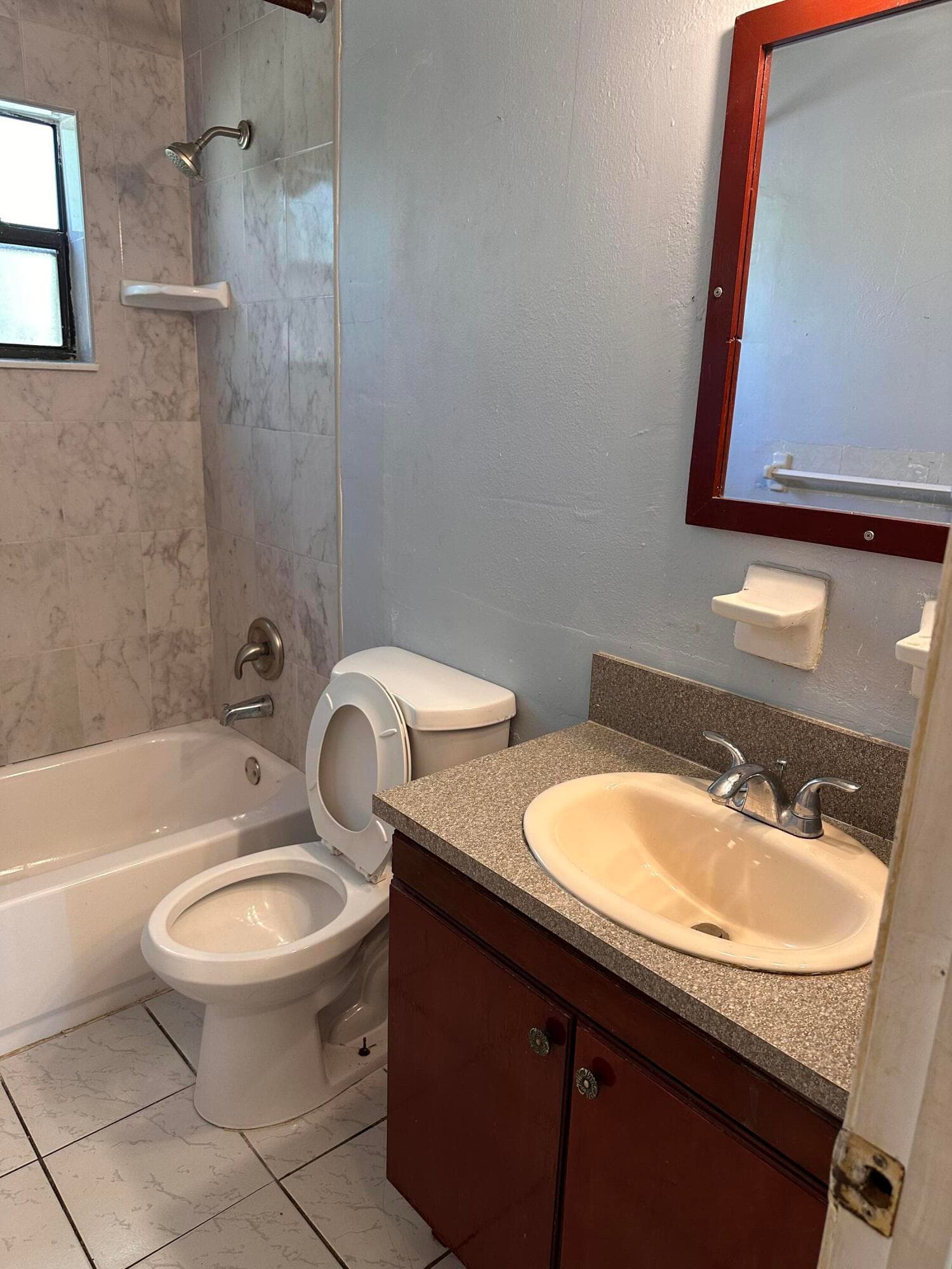 50 NW 8th Avenue 1, Dania Beach, FL 33004 — photo 7 of 10