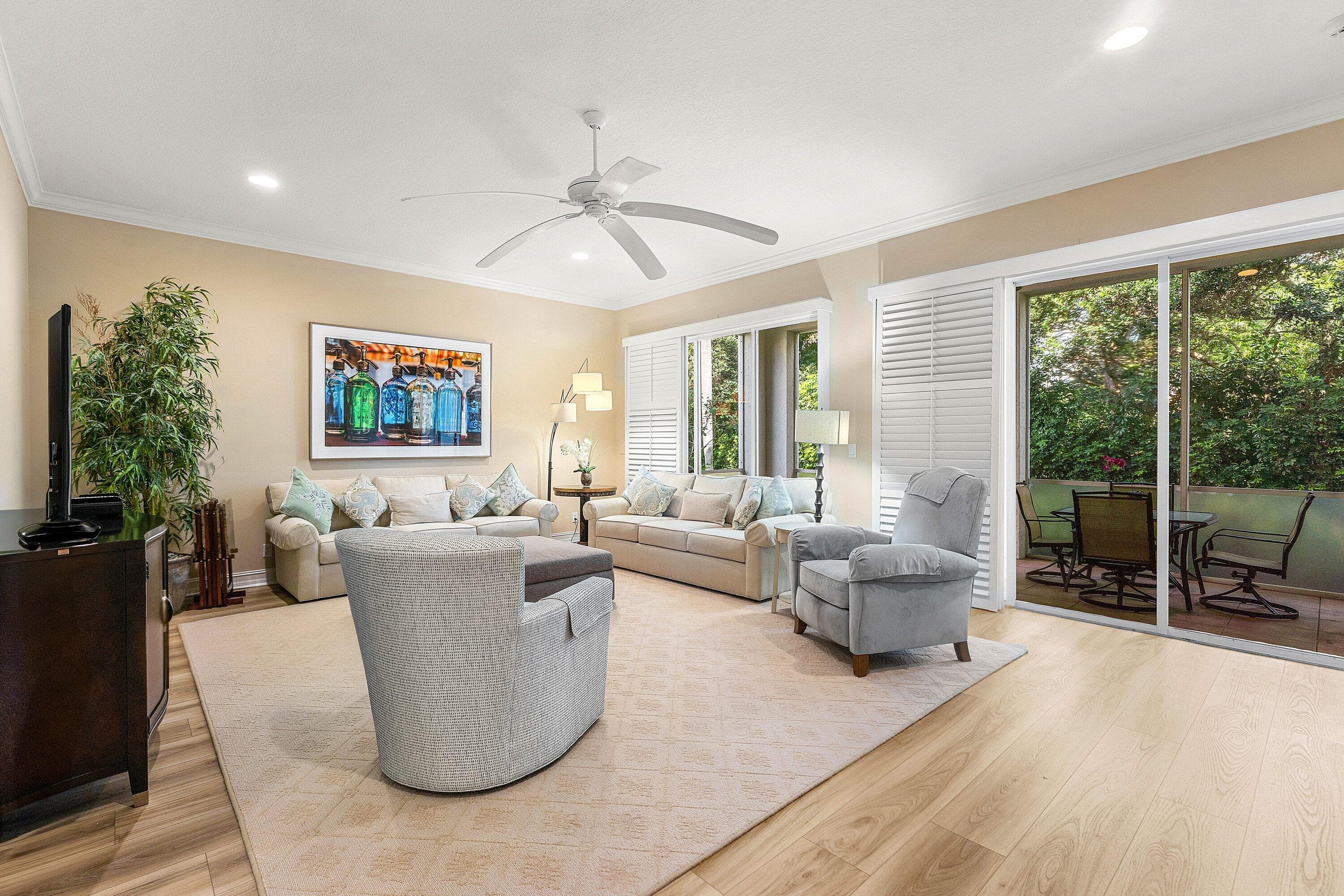 101 Palm Bay Circle A, Palm Beach Gardens, FL 33418 — photo 6 of 32