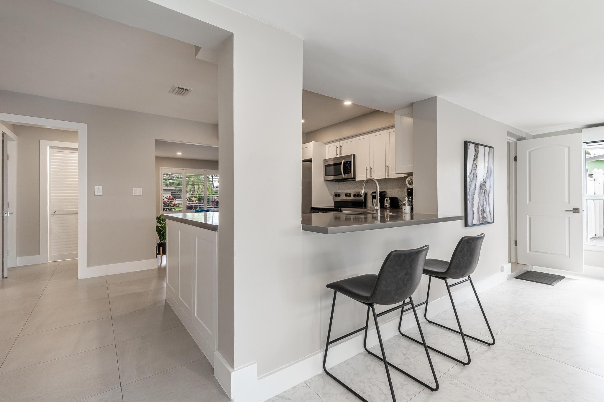 300 SE 8th Court, Pompano Beach, FL 33060 — photo 12 of 27
