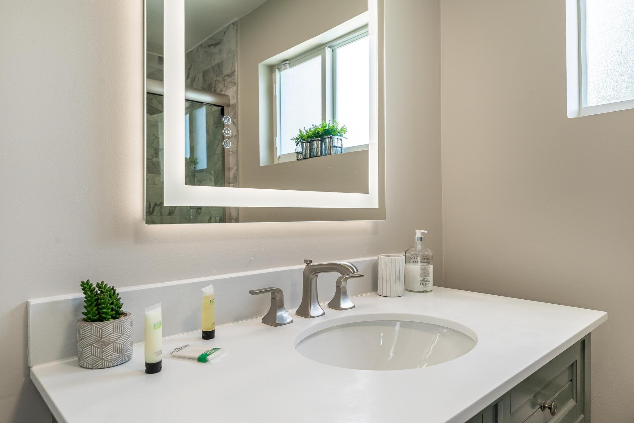 300 SE 8th Court, Pompano Beach, FL 33060 — photo 16 of 27