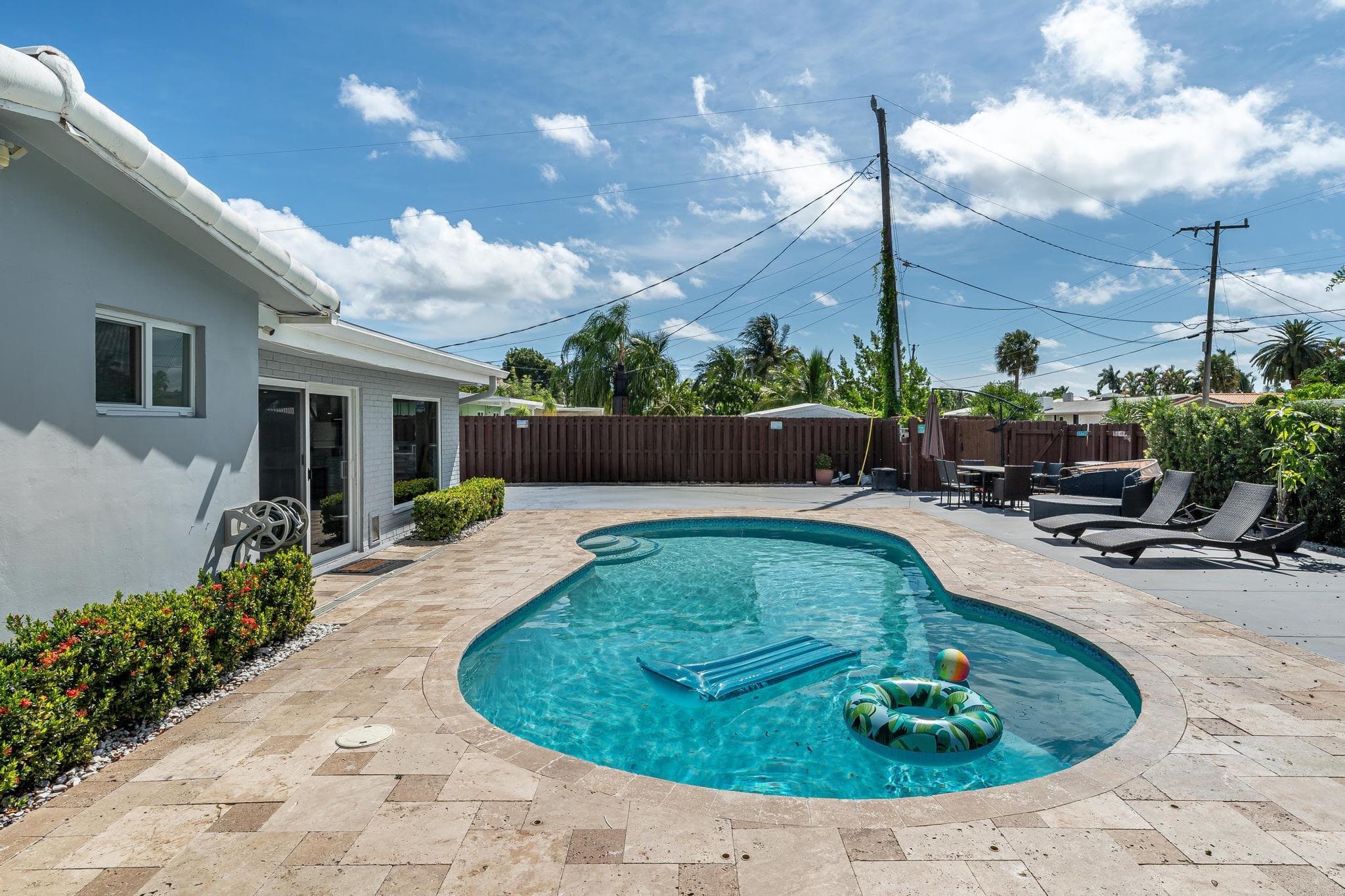 300 SE 8th Court, Pompano Beach, FL 33060 — photo 23 of 27
