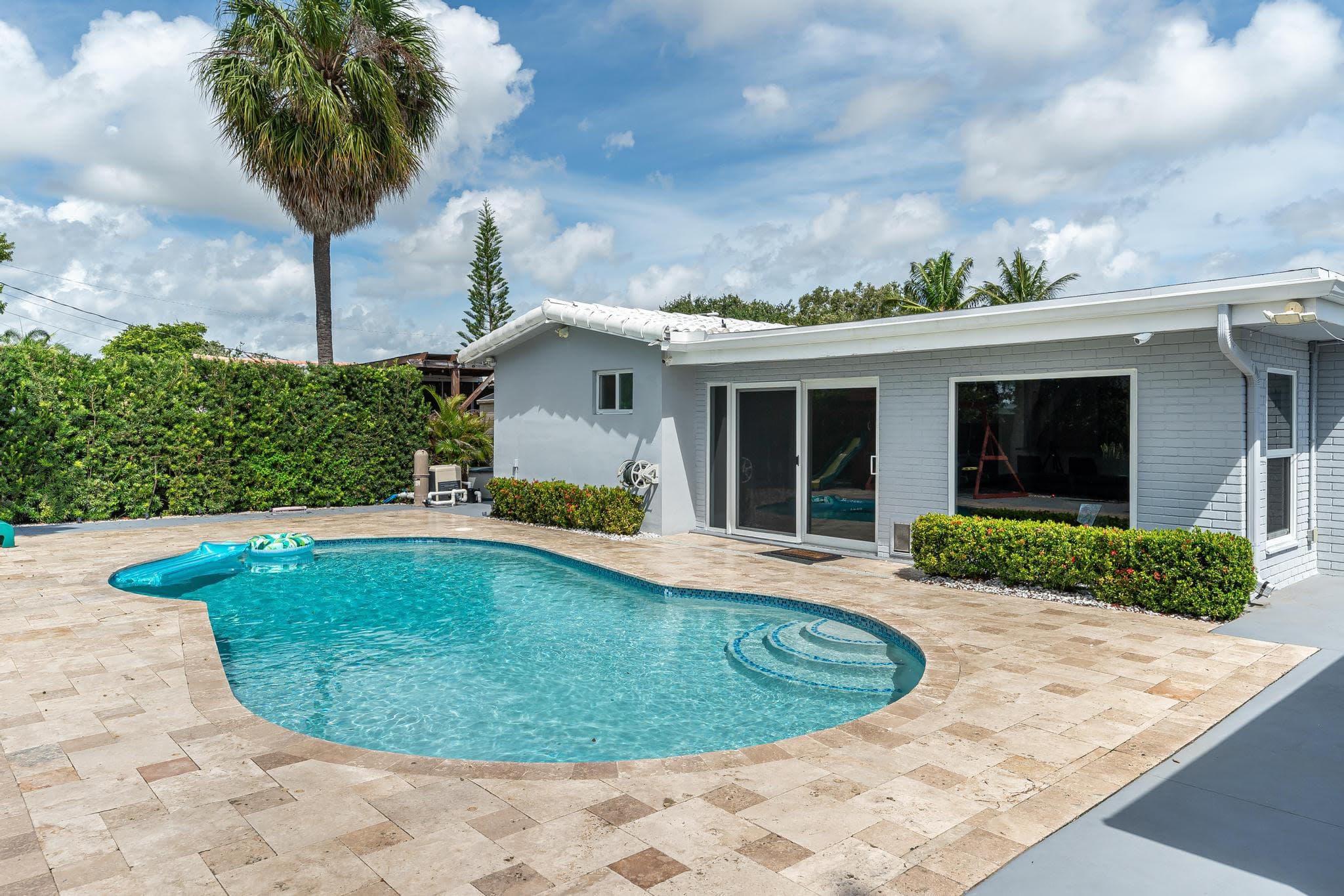 300 SE 8th Court, Pompano Beach, FL 33060 — photo 24 of 27