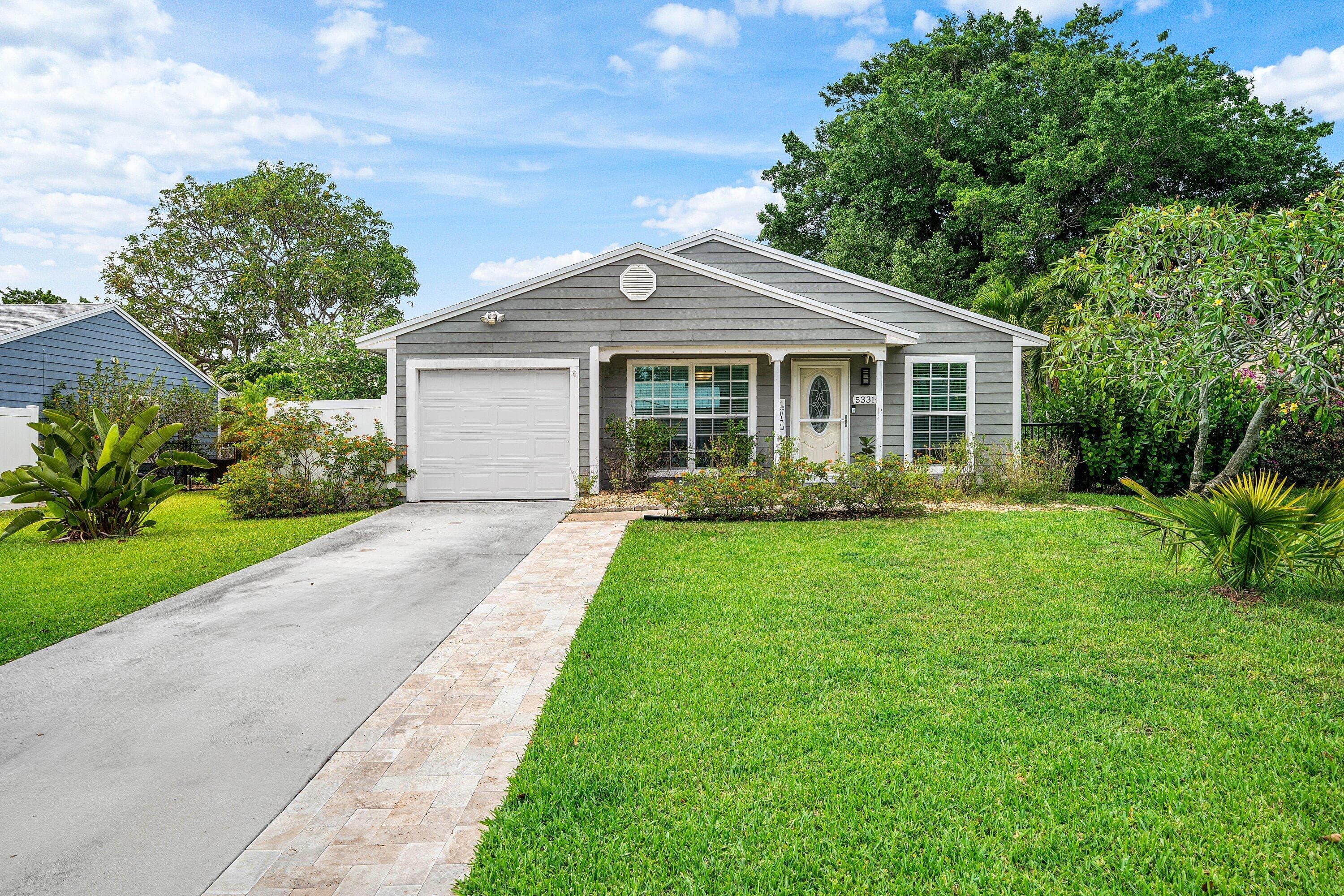 5331 Courtney Circle, Boynton Beach, FL 33472 — photo 4 of 35