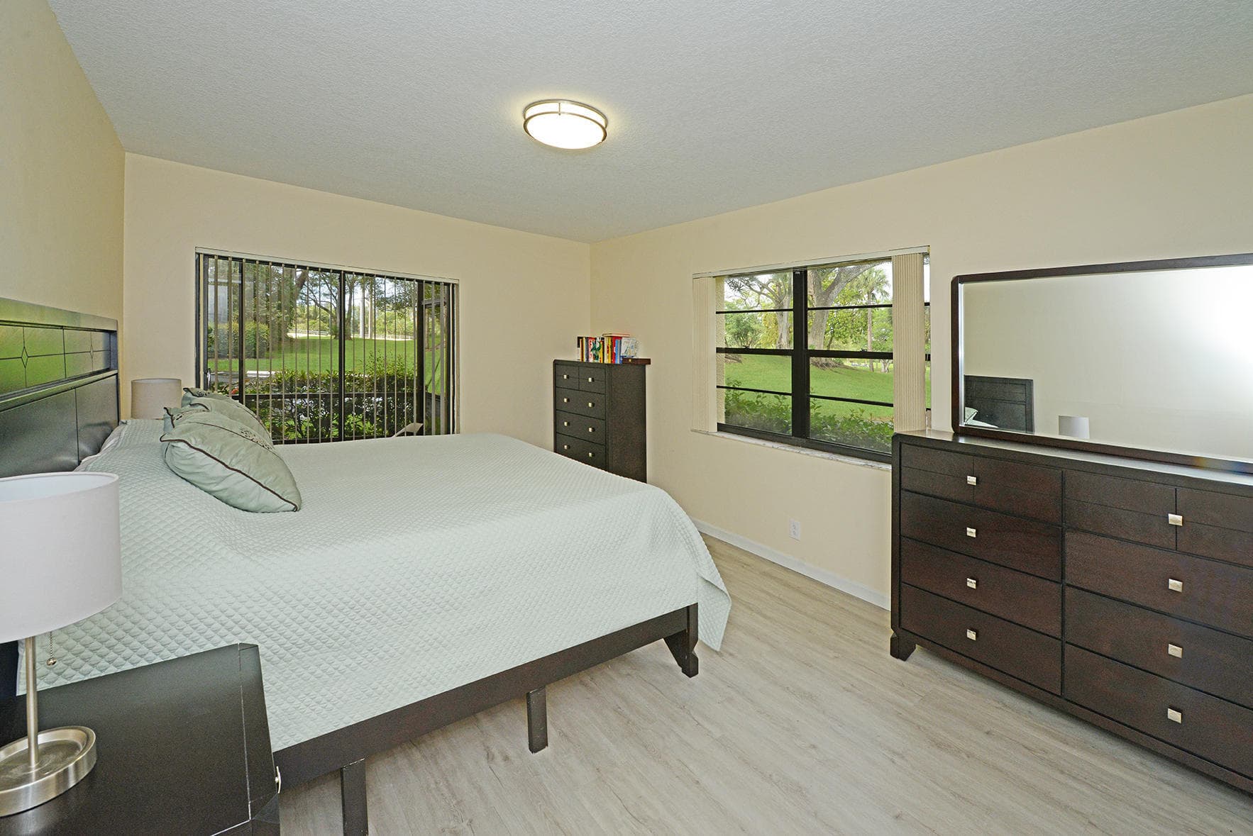 297 Deer Creek Boulevard 1302, Deerfield Beach, FL 33442 — photo 10 of 15
