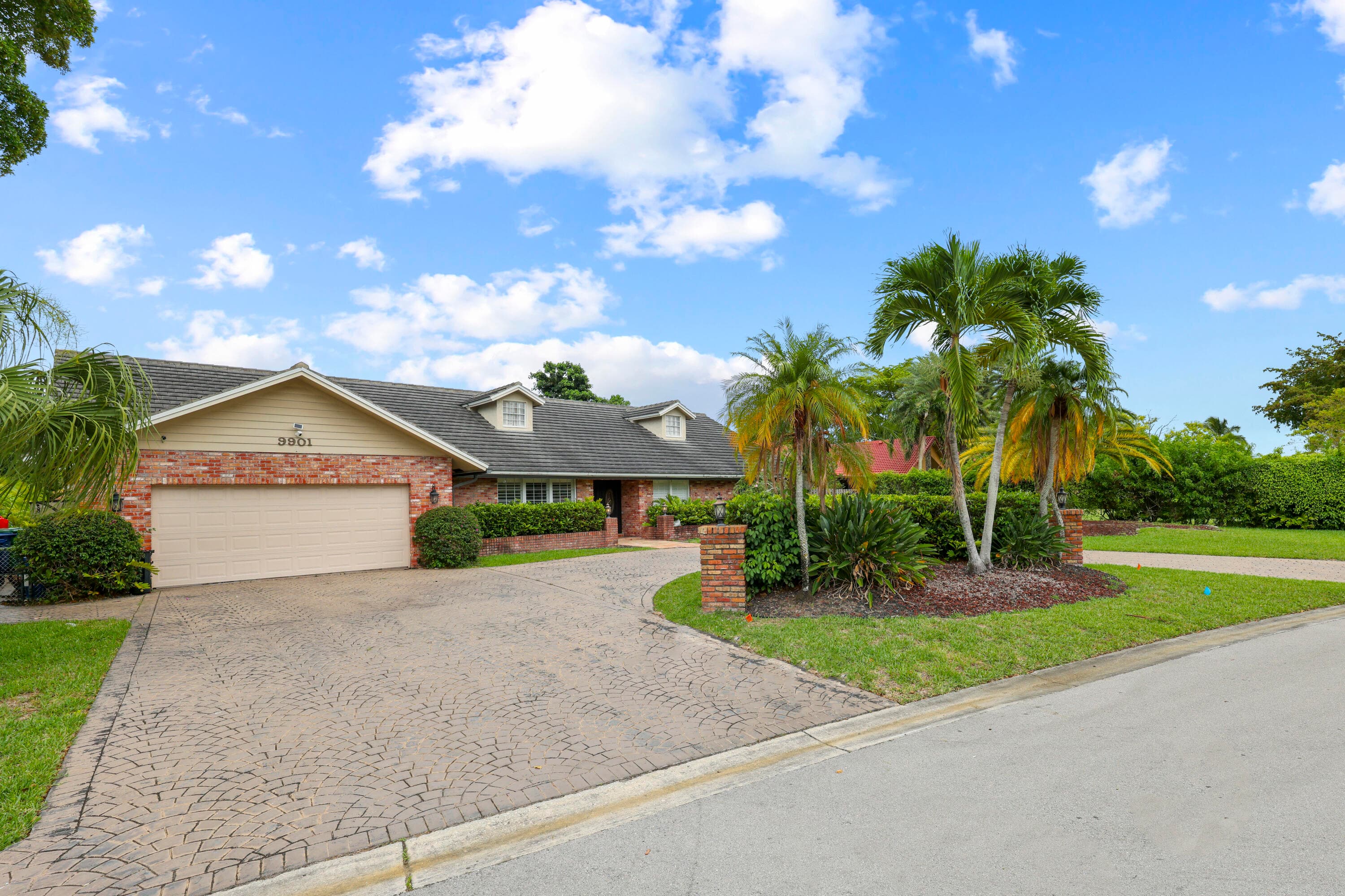 9901 NW 15th Court, Coral Springs, FL 33071 — photo 4 of 33