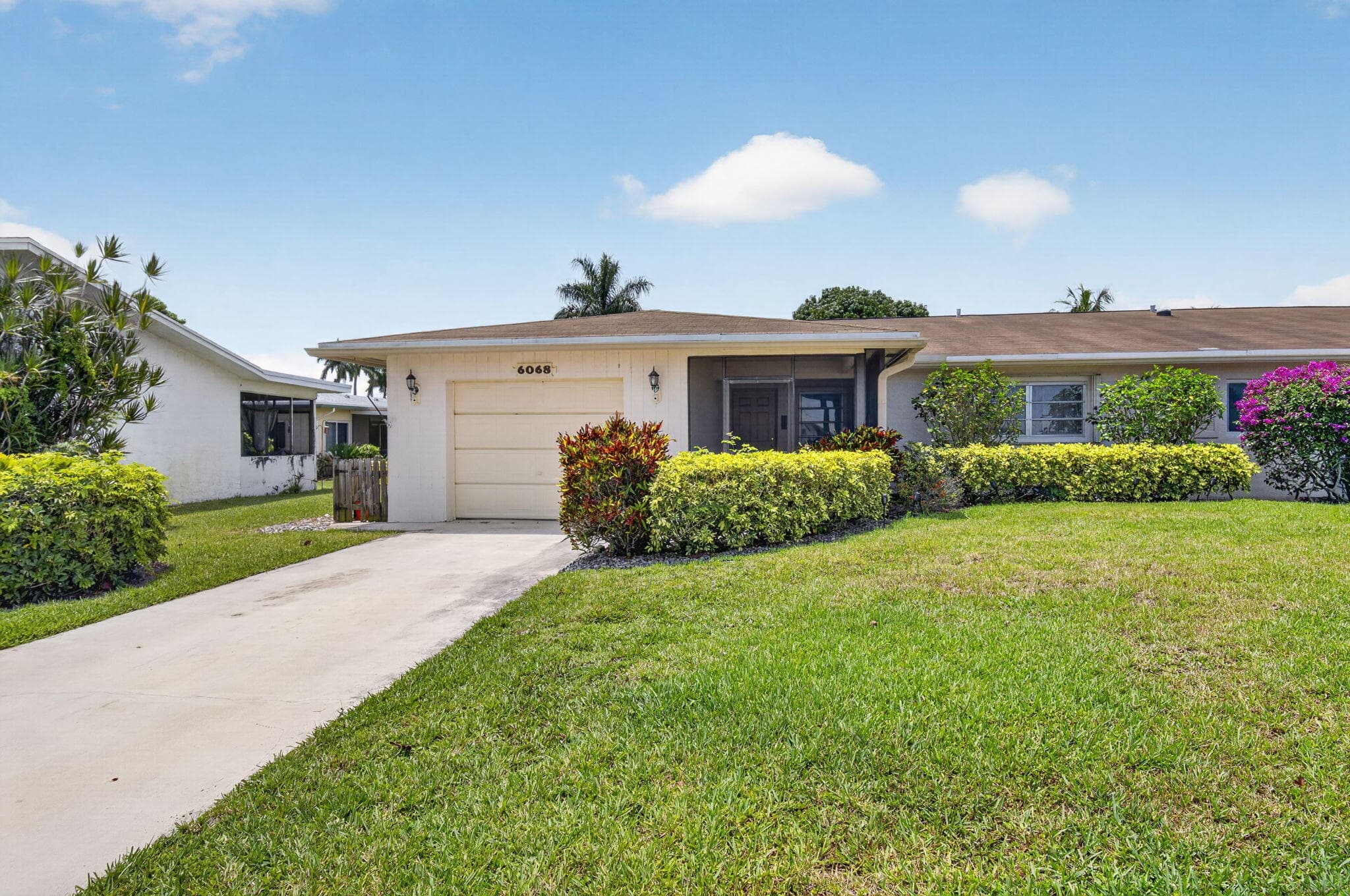 6068 Vía Diana, Delray Beach, FL 33484 — photo 1 of 34