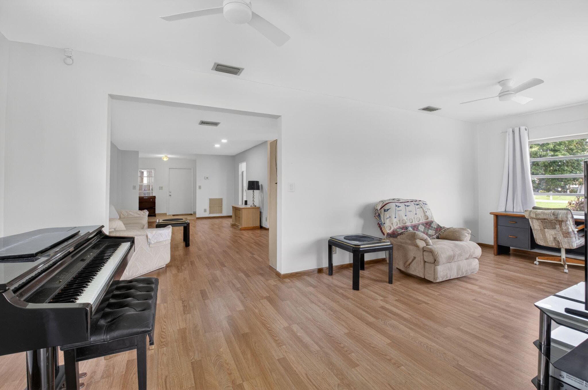 6068 Vía Diana, Delray Beach, FL 33484 — photo 29 of 34