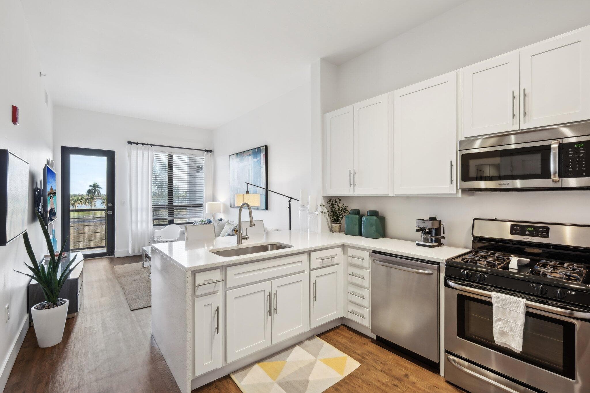 312 23rd Street Unit 410, West Palm Beach, FL 33407 — photo 4 of 16