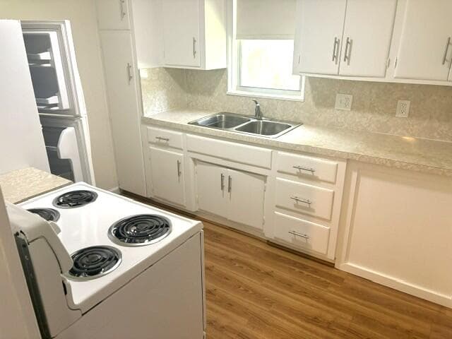 44 SW 5th Street, Dania Beach, FL 33004 — photo 16 of 37