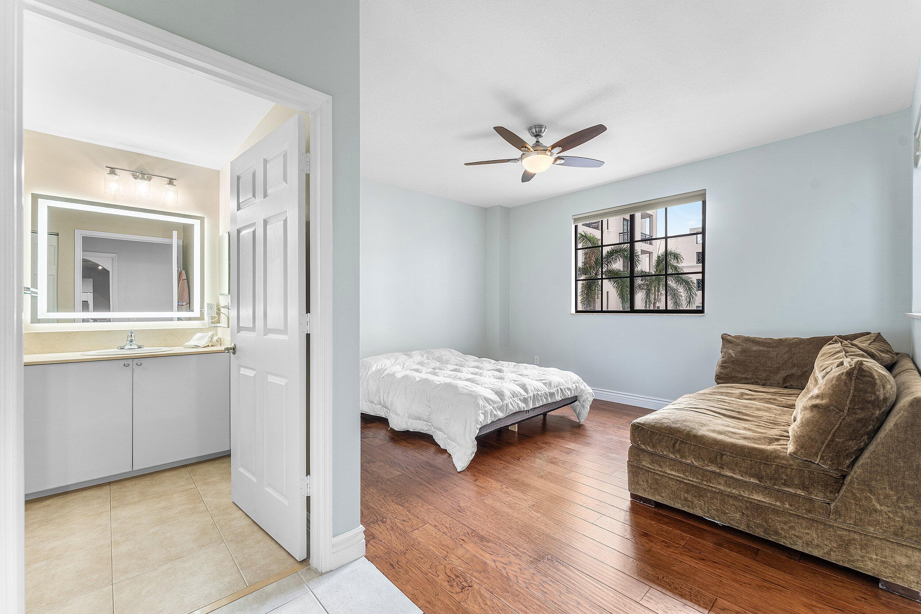 233 S Federal Highway 308, Boca Raton, FL 33432 — photo 10 of 44