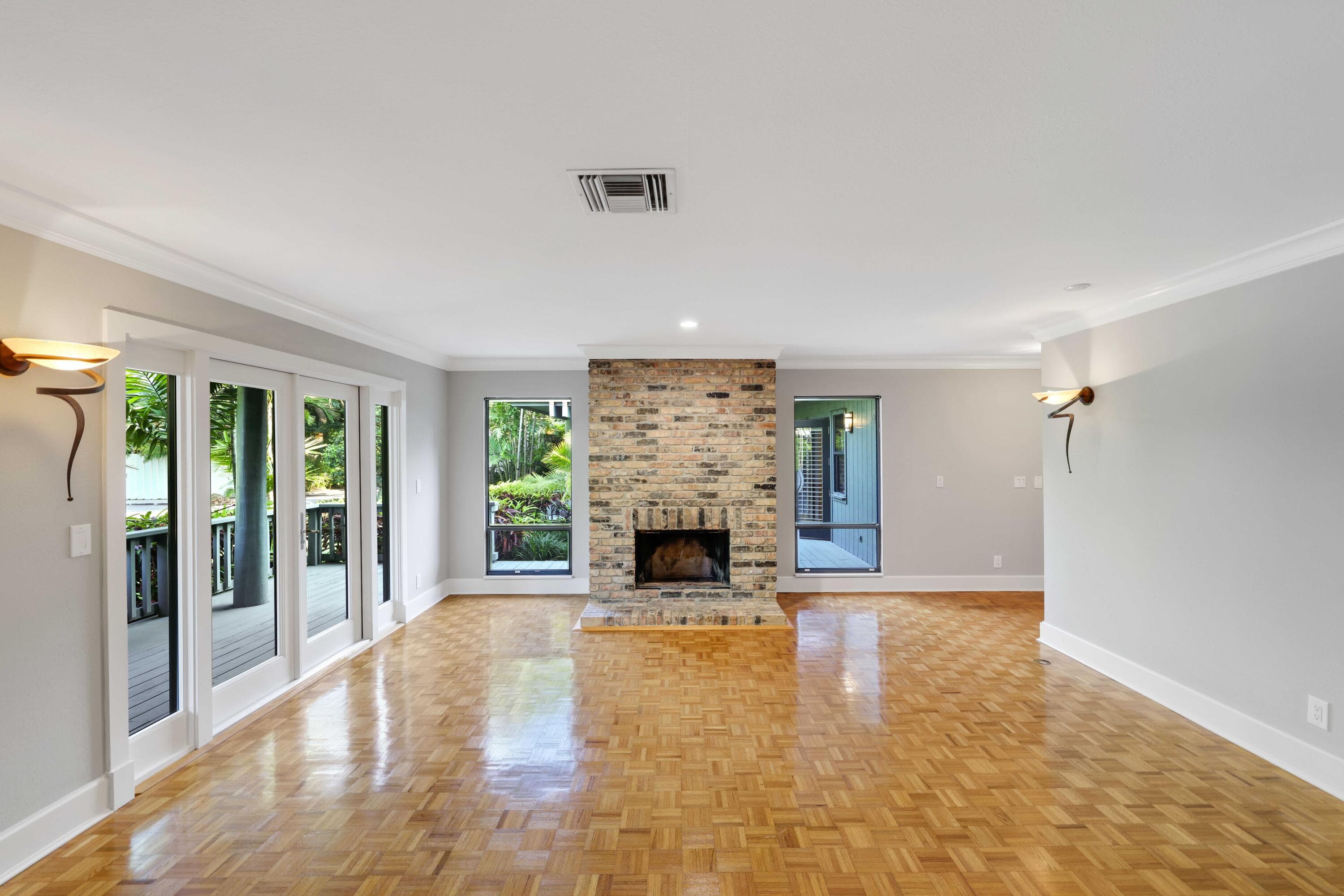 111 S Flagler Way, West Palm Beach, FL 33405 — photo 14 of 32