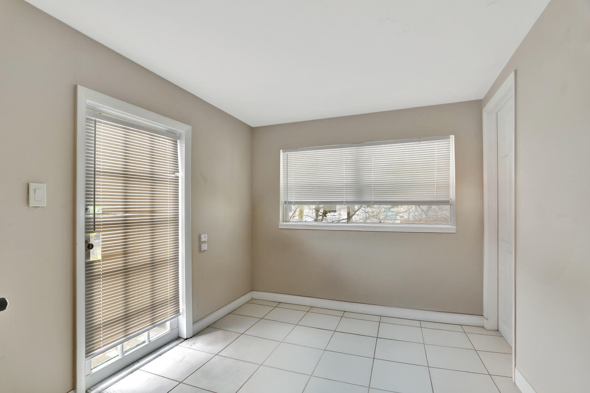 3208 NE 8th Court 1, Pompano Beach, FL 33062 — photo 9 of 21