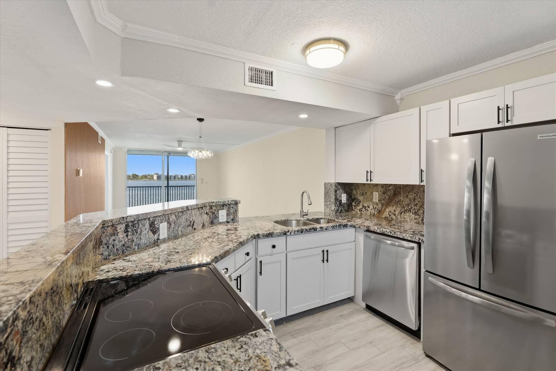 115 Lake Emerald Drive 304, Oakland Park, FL 33309 — photo 4 of 29