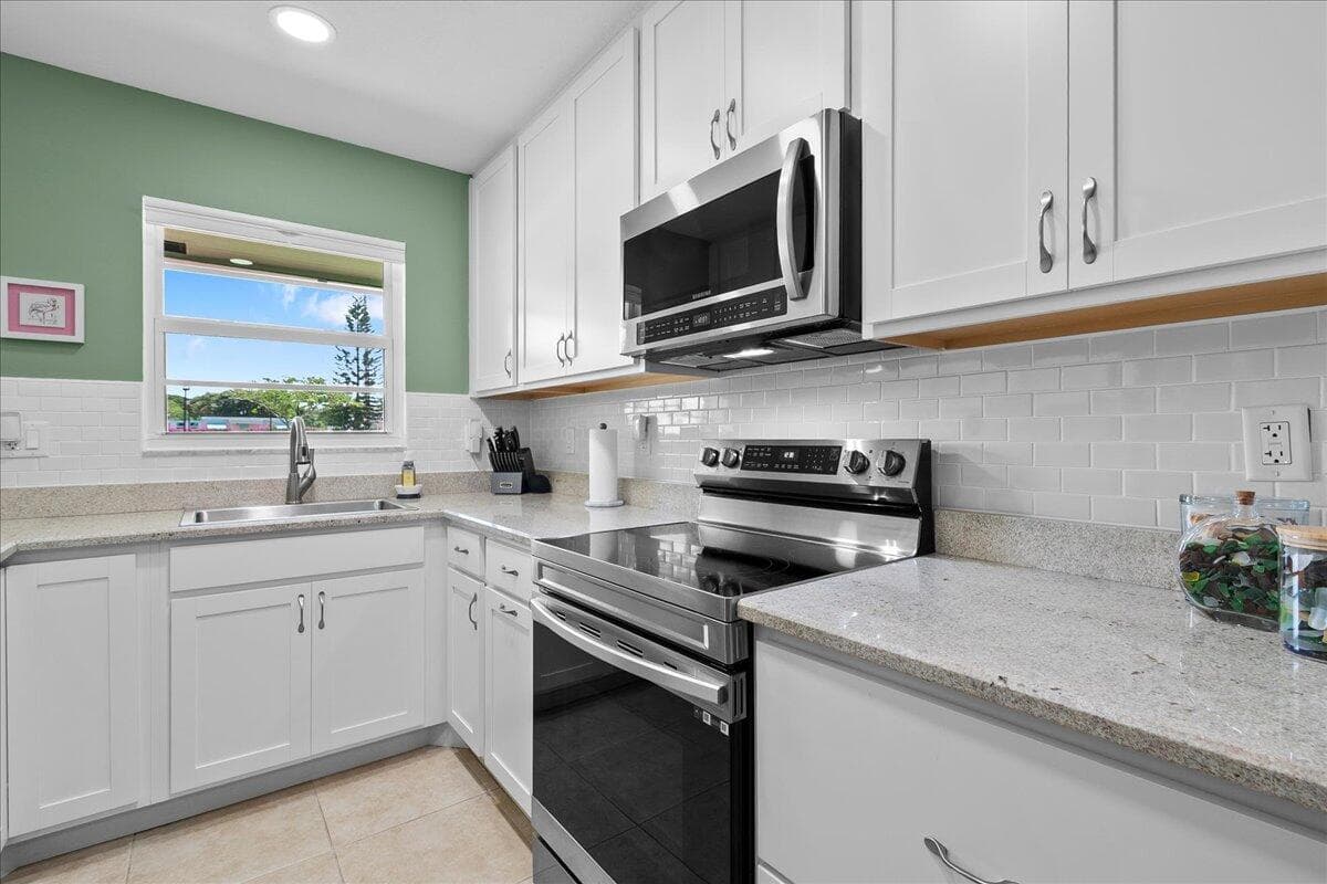 3311 Loren Road A, Boynton Beach, FL 33435 — photo 11 of 27