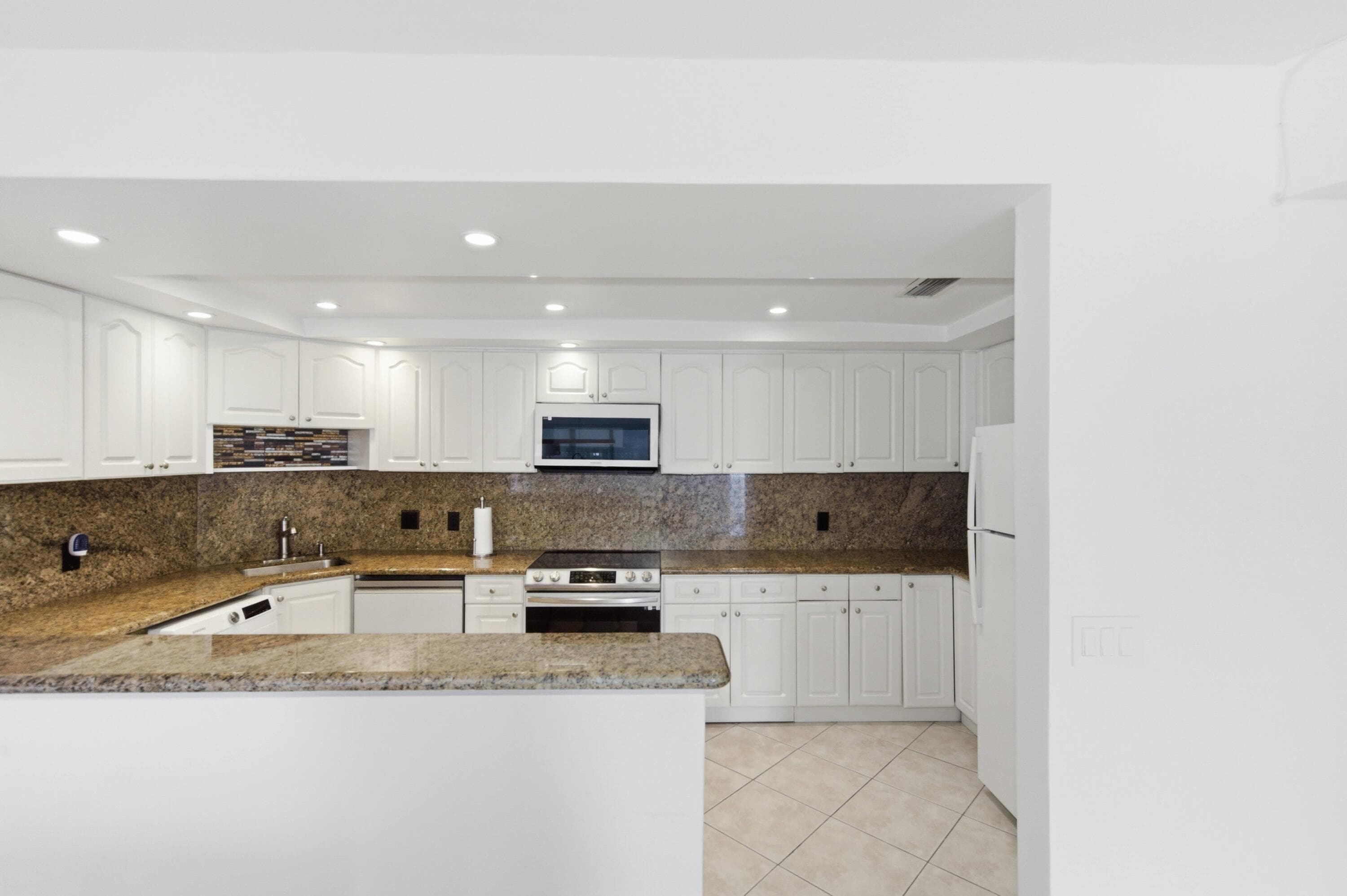 3700 Galt Ocean Drive 1510, Fort Lauderdale, FL 33308 — photo 6 of 23