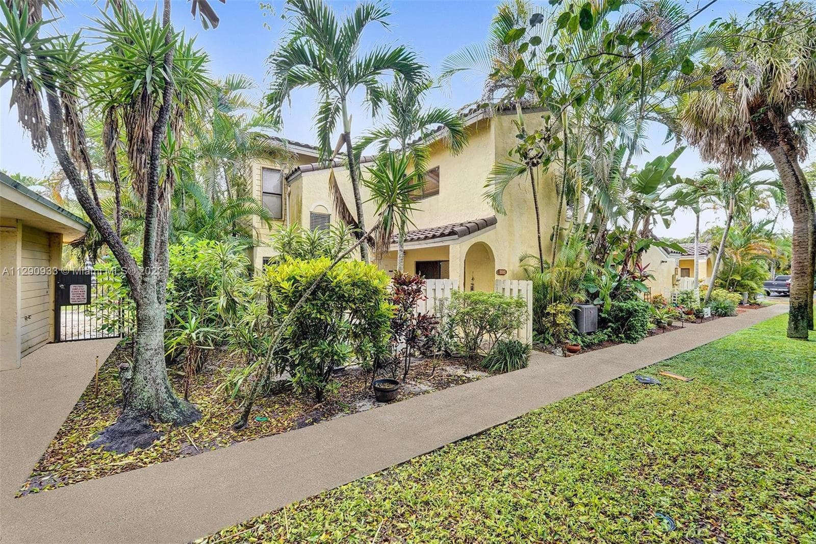 22322 Pineapple Walk Drive, Boca Raton, FL 33433 — photo 4 of 41