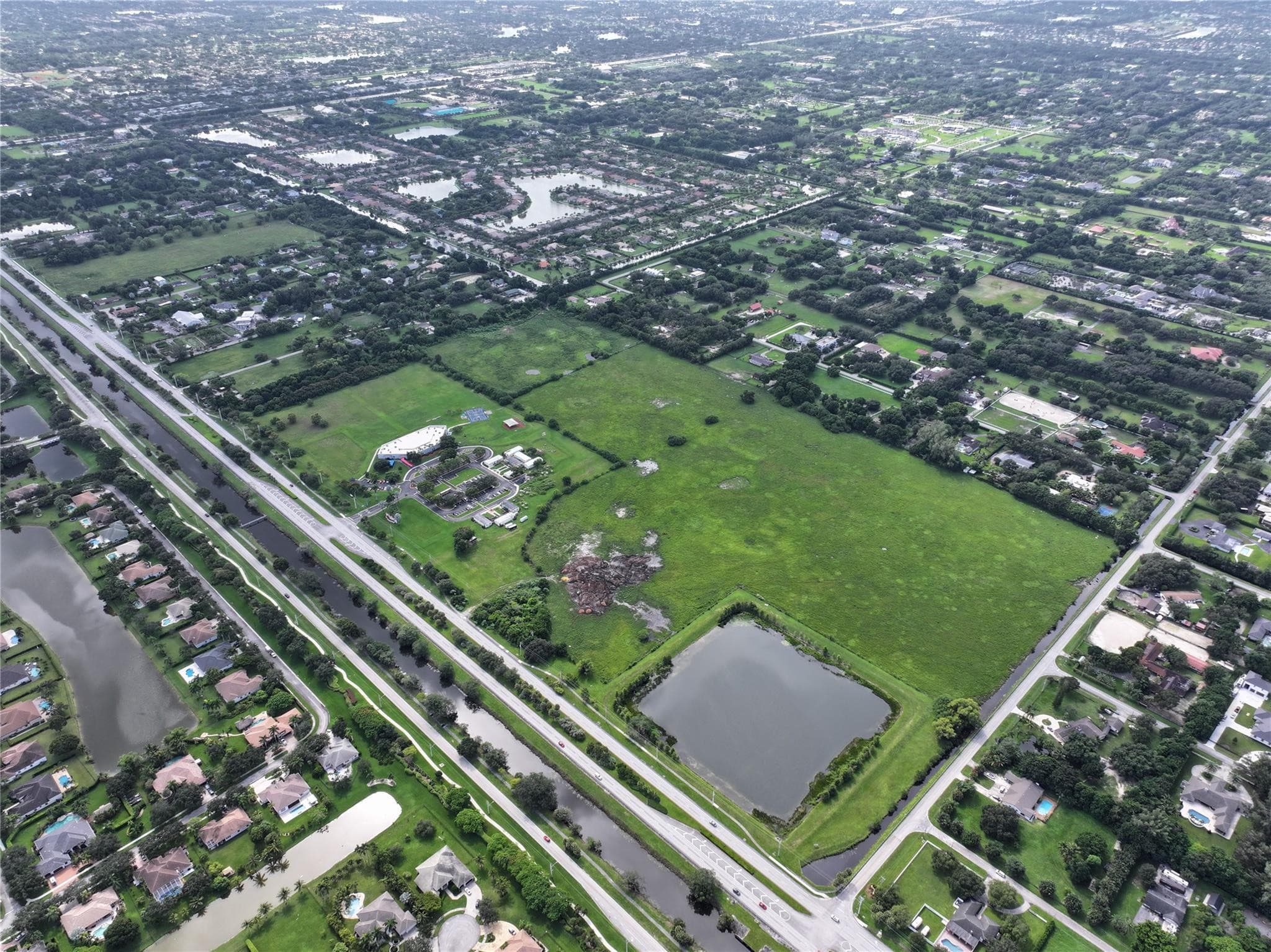 13900 Griffin Road, Southwest Ranches, FL 33330 — photo 5 of 10