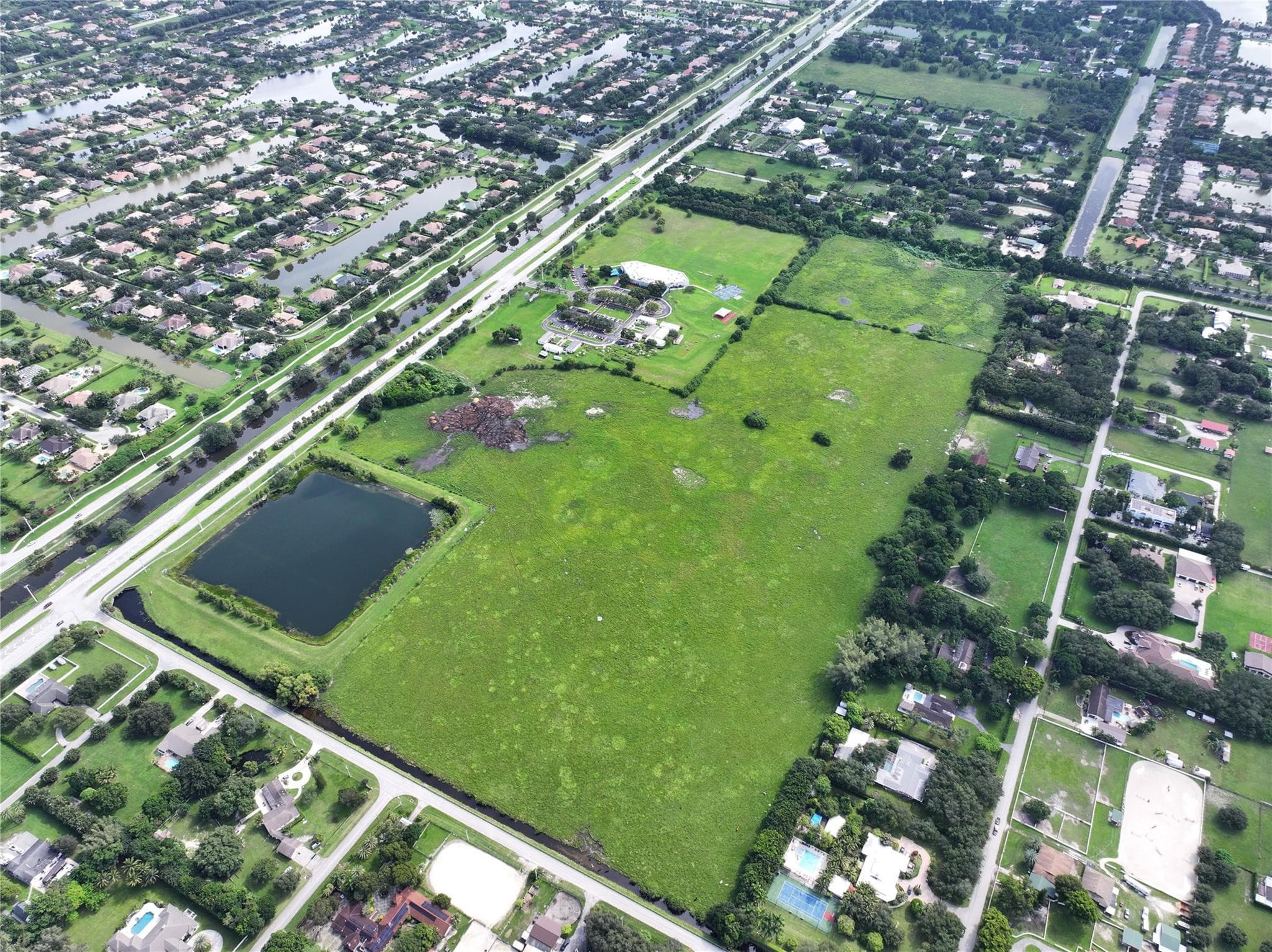 13900 Griffin Road, Southwest Ranches, FL 33330 — photo 6 of 10