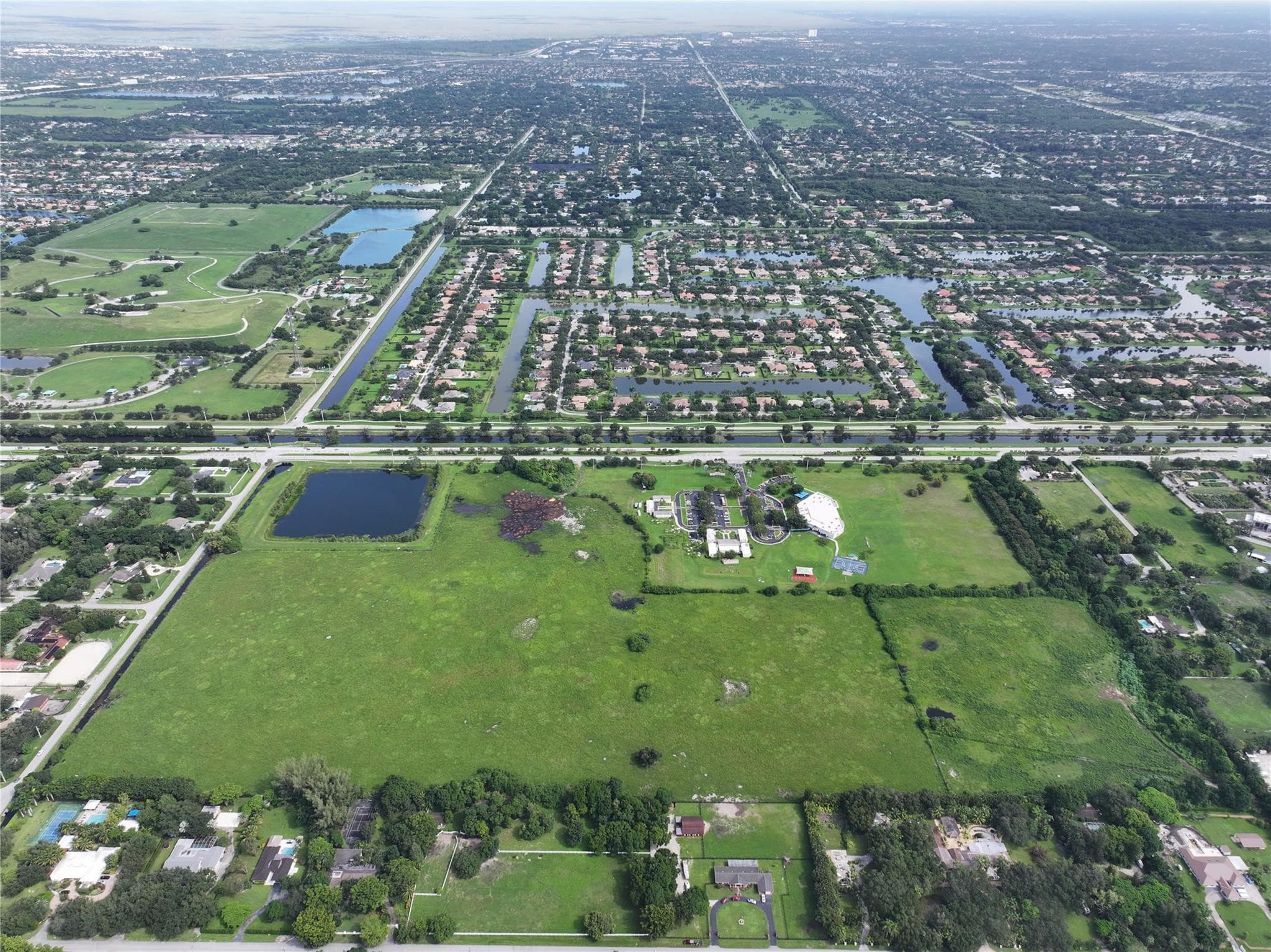 13900 Griffin Road, Southwest Ranches, FL 33330 — photo 9 of 10