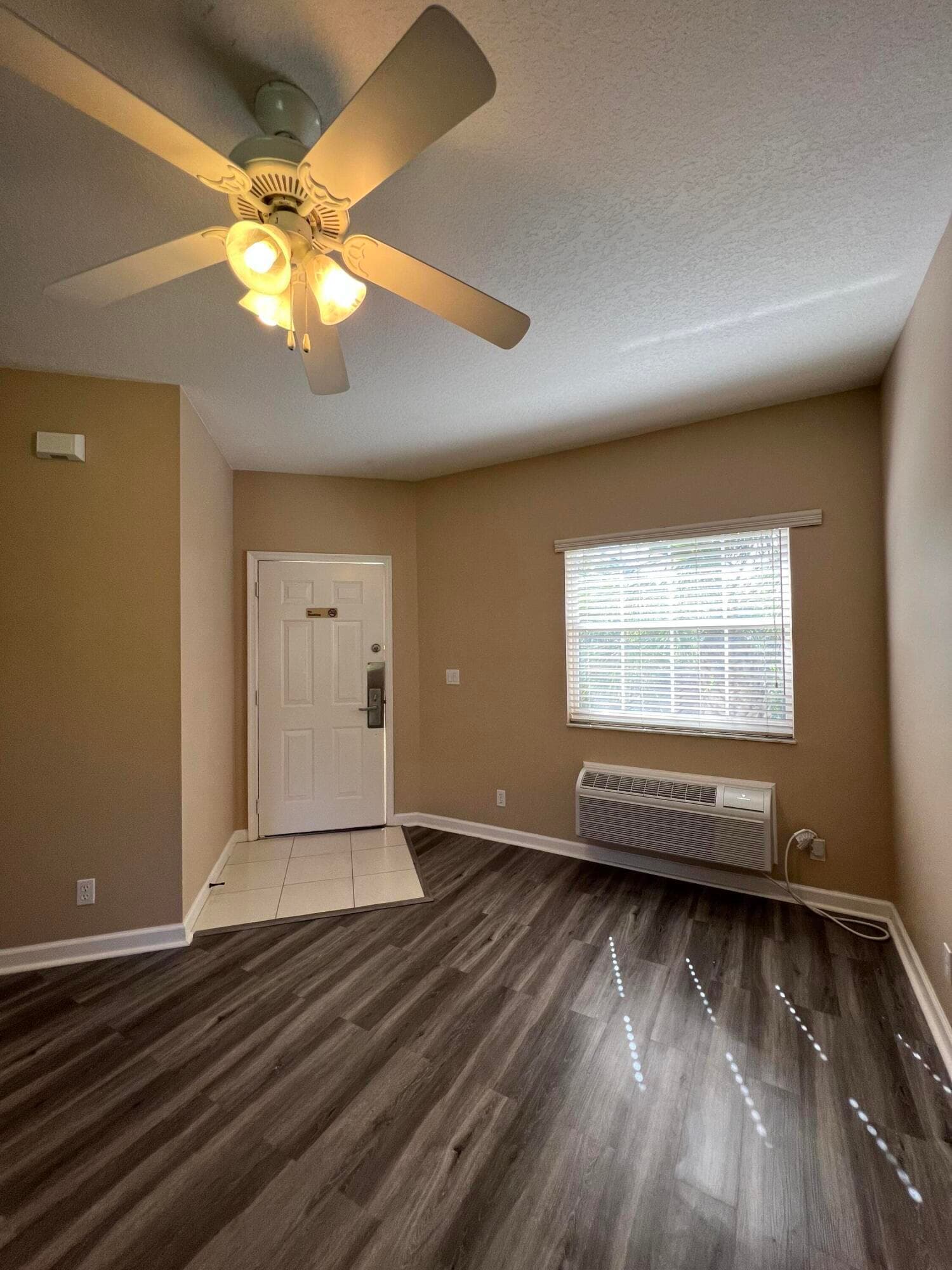 8242 Mulligan Circle B, Port St. Lucie, FL 34986 — photo 4 of 8
