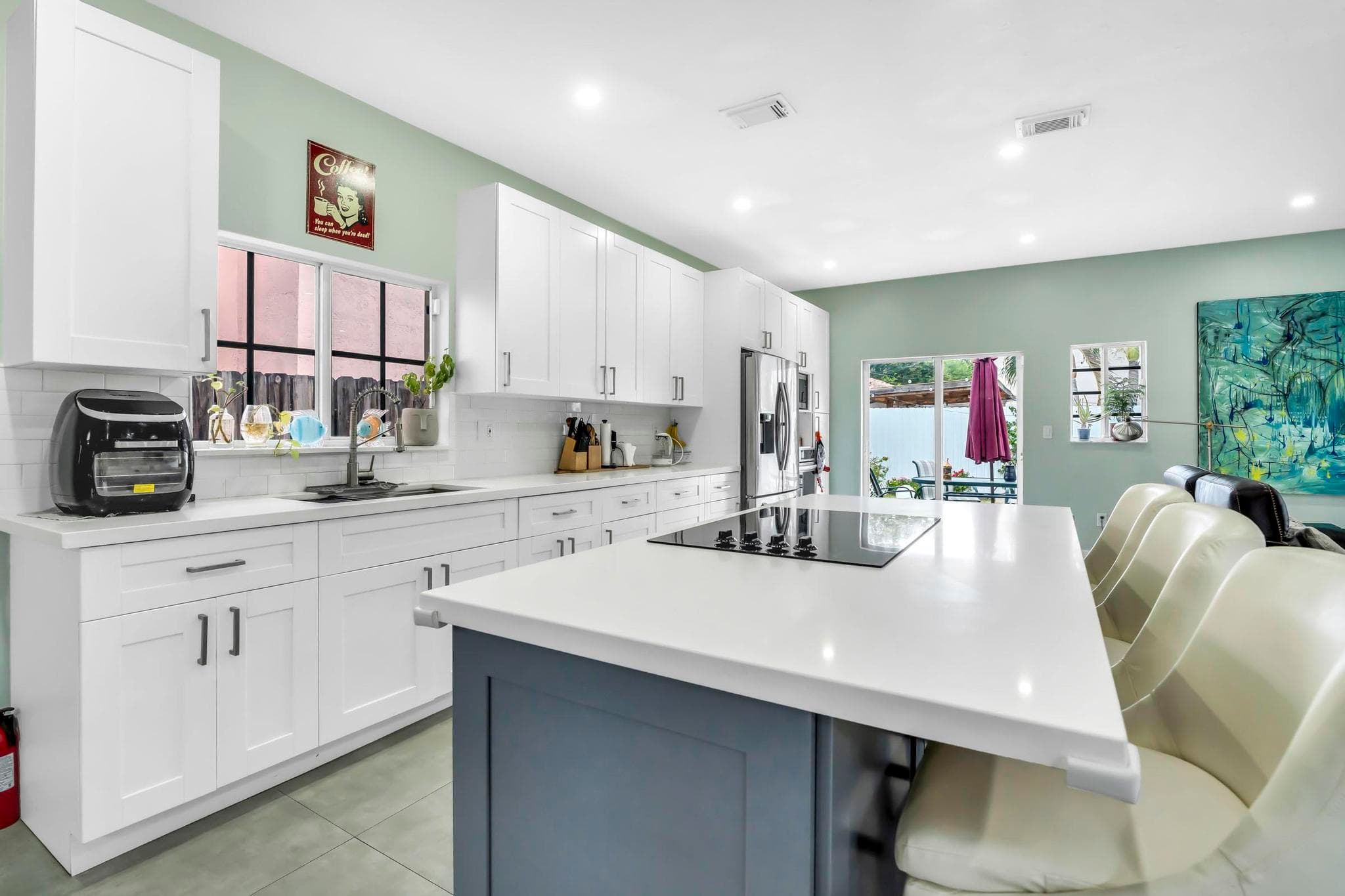 Single Family Residence in Miami — photo 12 of 50
