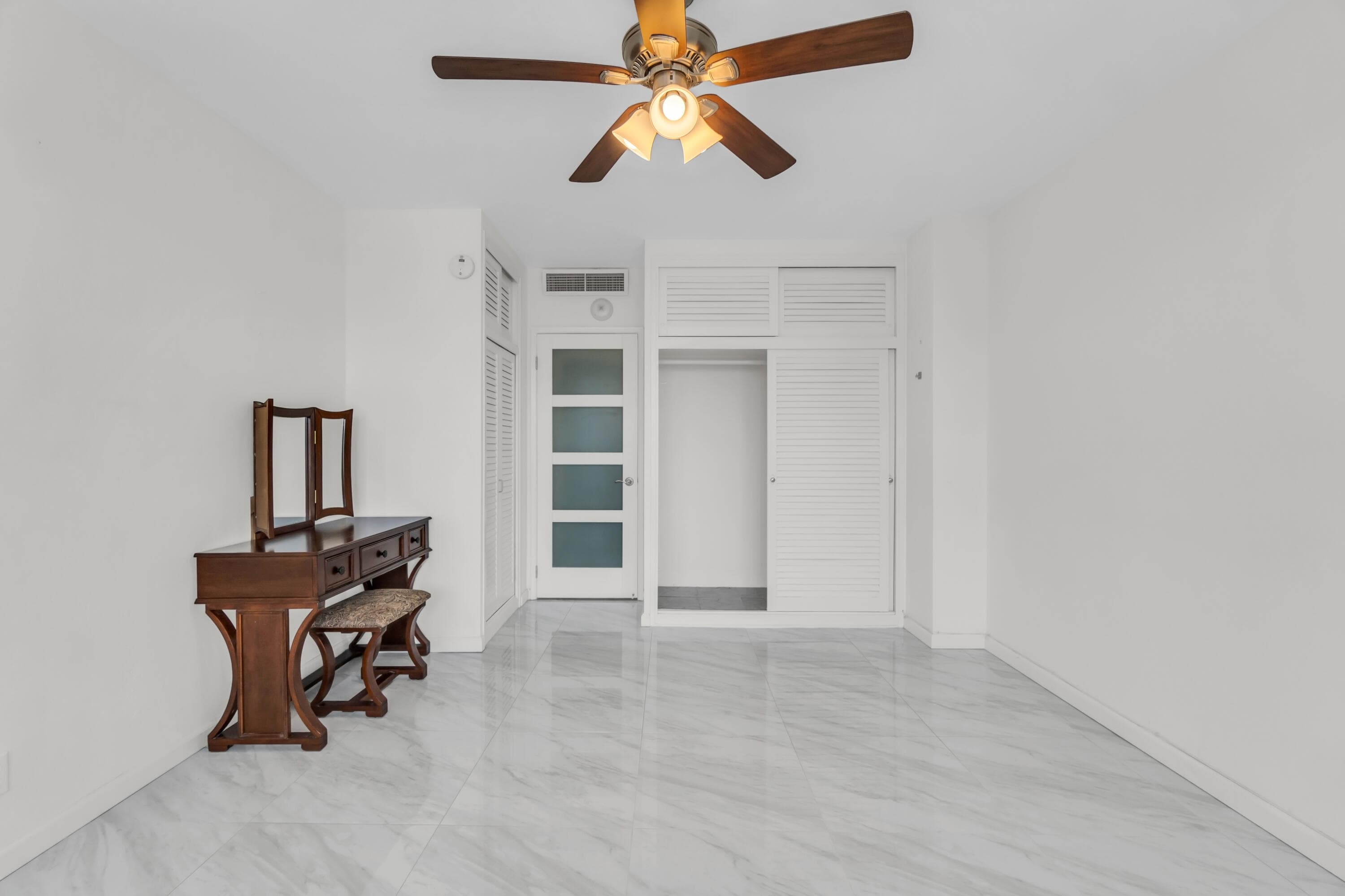 3300 NE 36th Street 1711, Fort Lauderdale, FL 33308 — photo 22 of 48