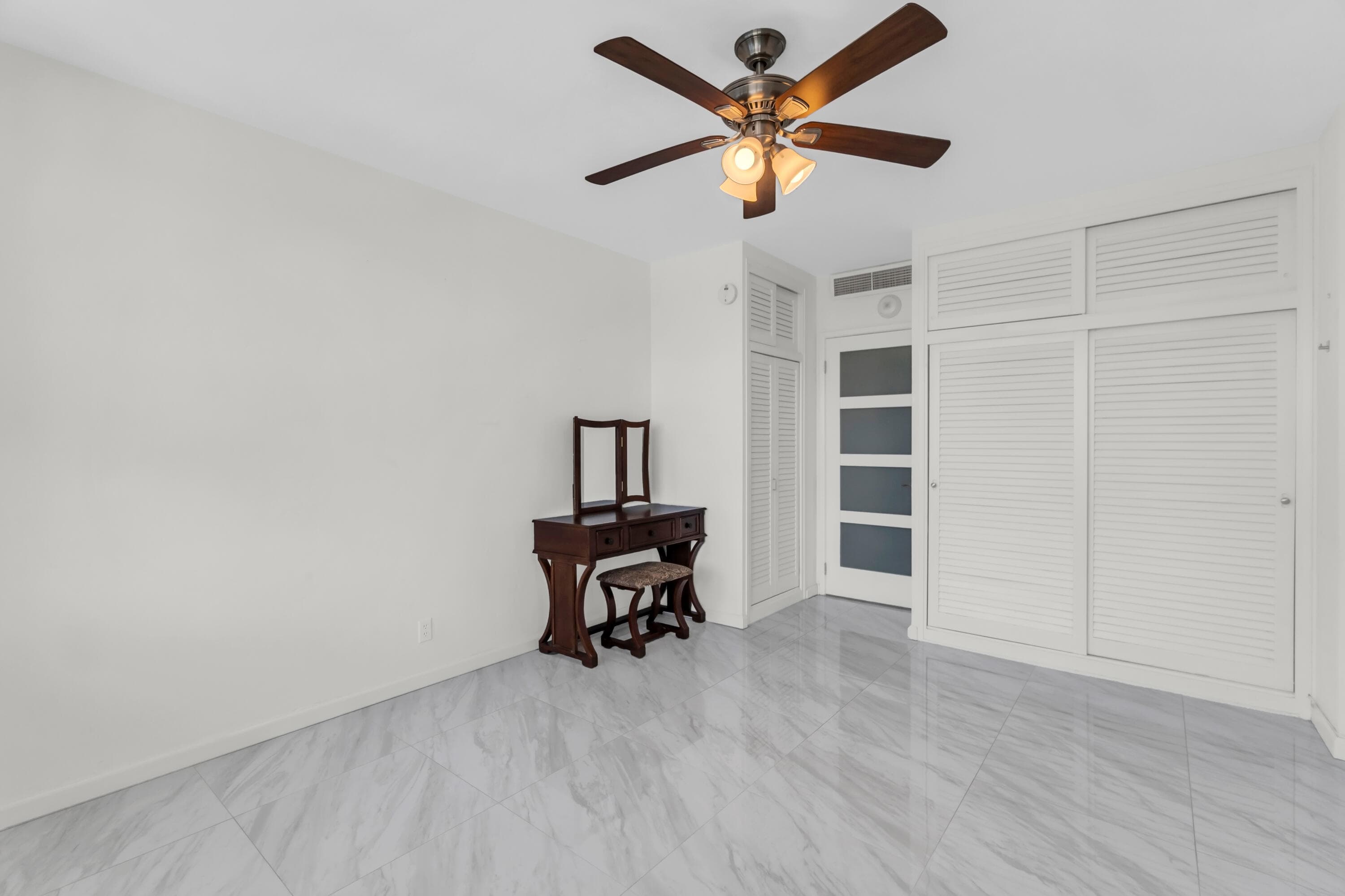 3300 NE 36th Street 1711, Fort Lauderdale, FL 33308 — photo 25 of 48