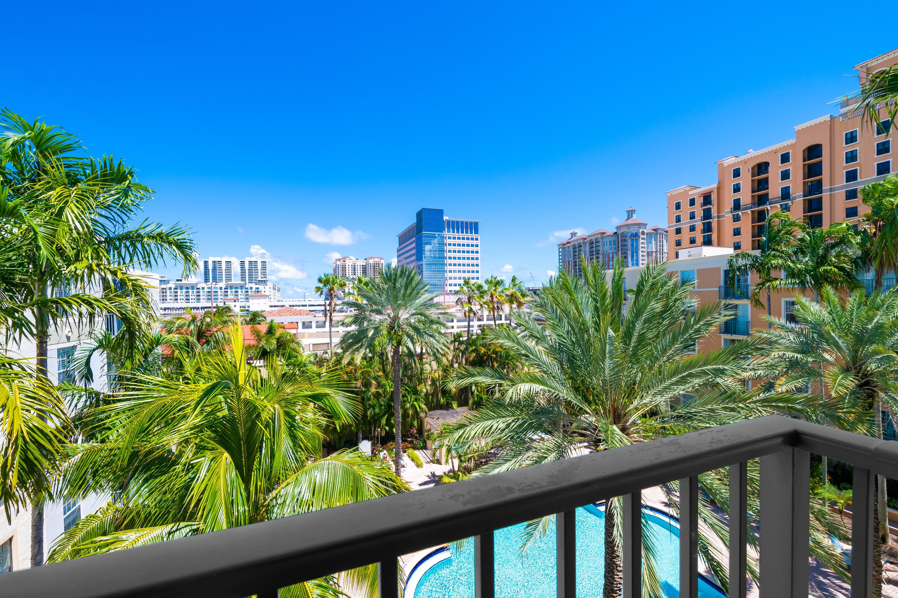 720 S Sapodilla Avenue 502, West Palm Beach, FL 33401 — photo 1 of 27