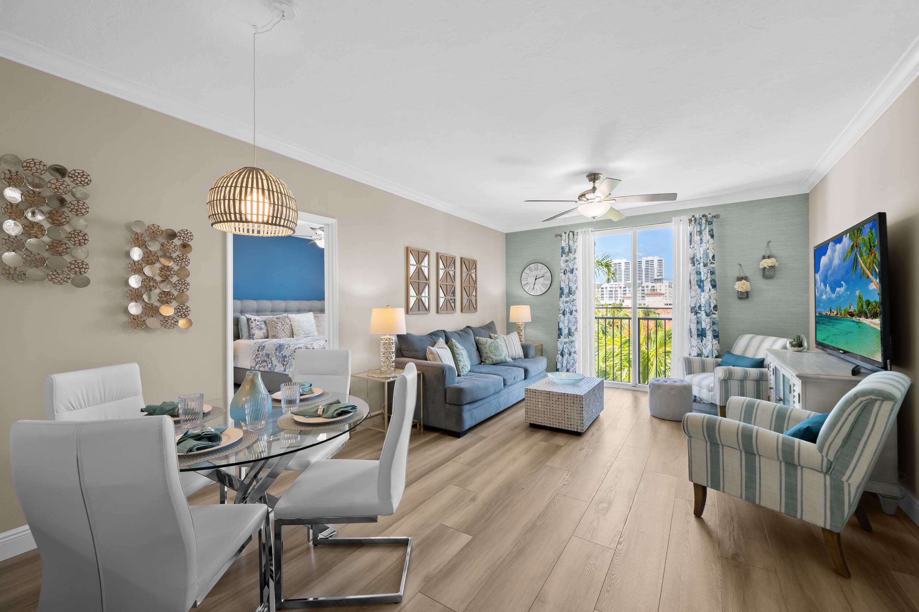 720 S Sapodilla Avenue 502, West Palm Beach, FL 33401 — photo 6 of 27