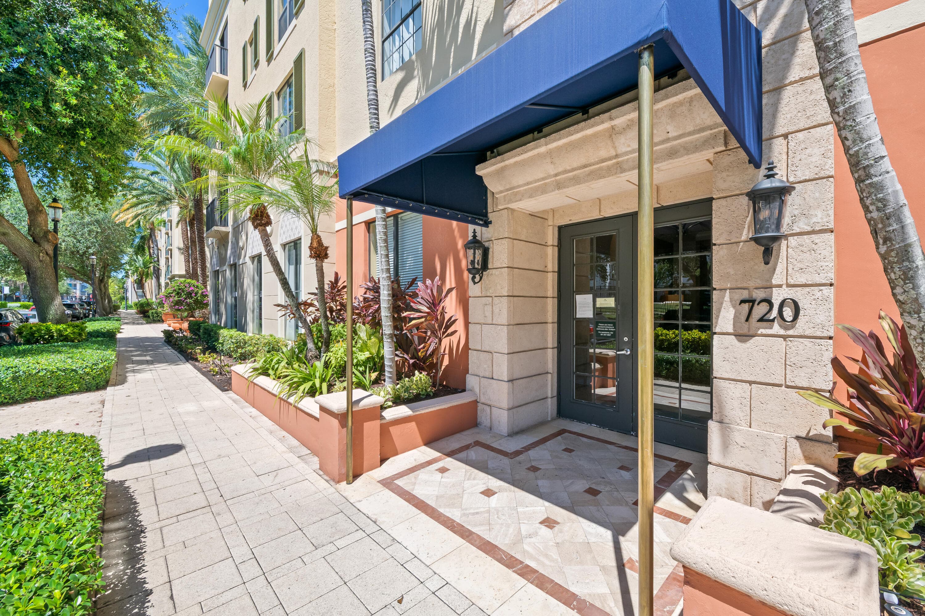 720 S Sapodilla Avenue 502, West Palm Beach, FL 33401 — photo 25 of 27