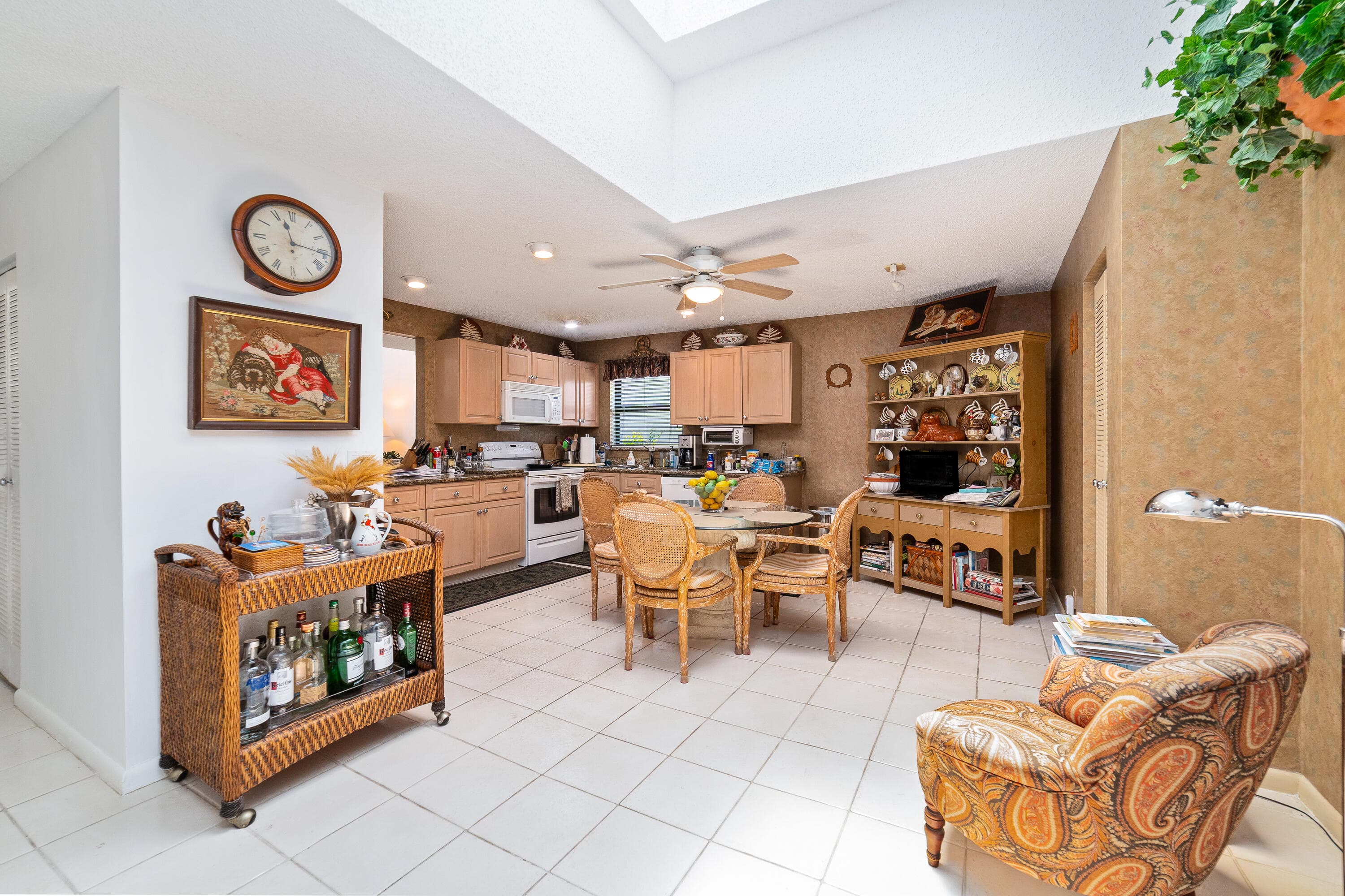 302 Deer Creek Wildwood Lane E, Deerfield Beach, FL 33442 — photo 4 of 31