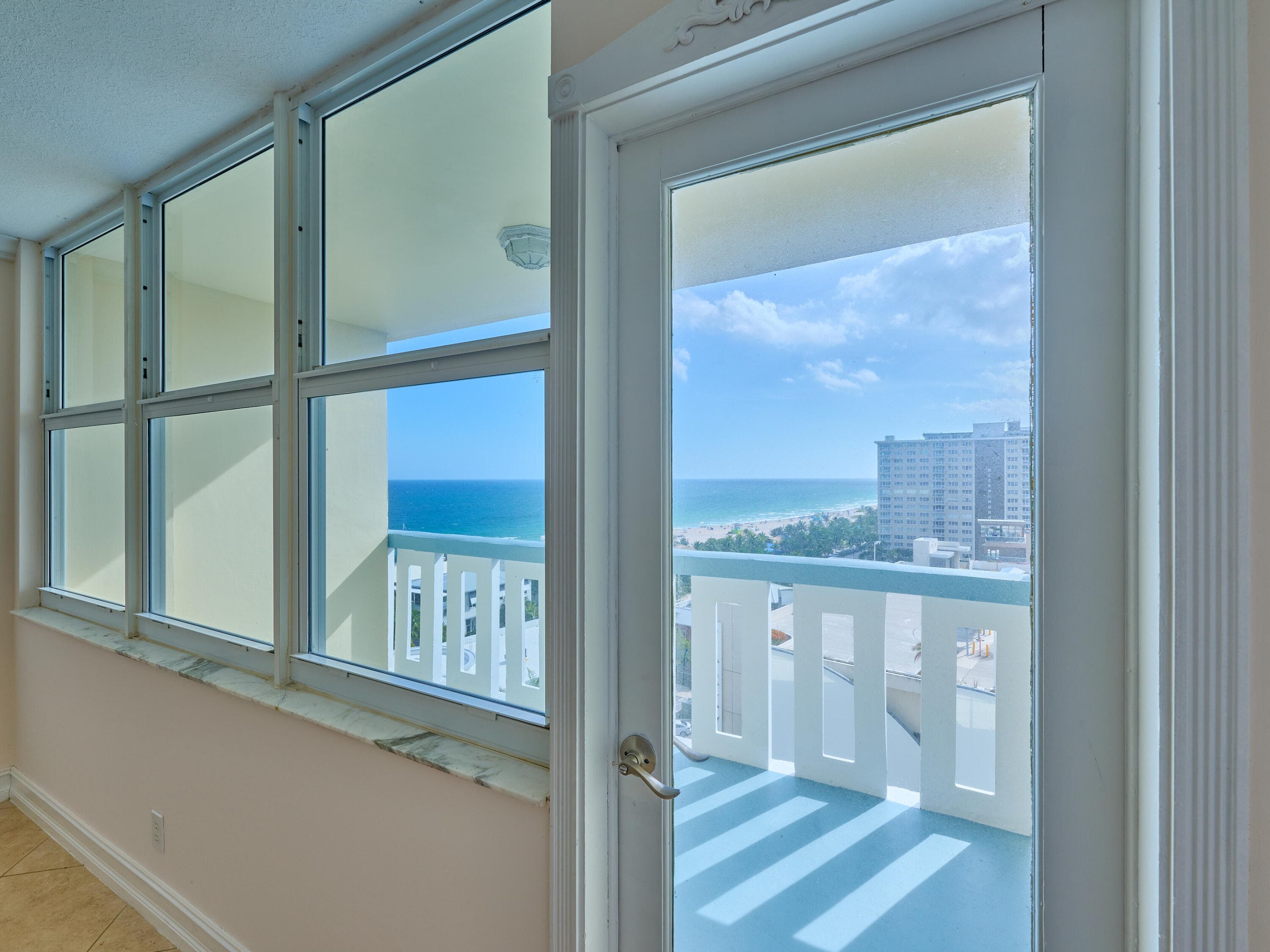 305 N Pompano Beach Boulevard 1204, Pompano Beach, FL 33062 — photo 9 of 44