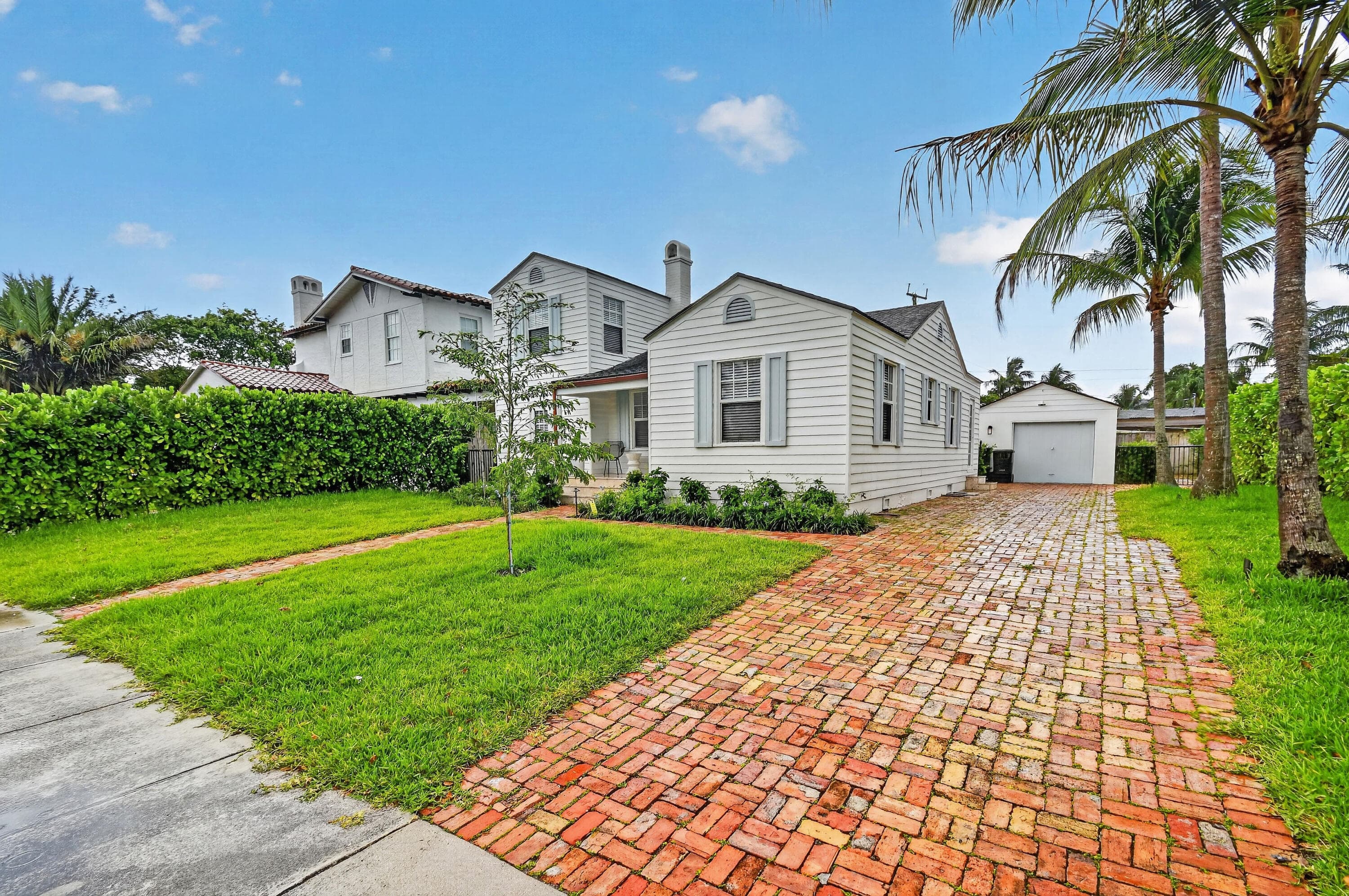 236 Greymon Drive, West Palm Beach, FL 33405 — photo 3 of 51