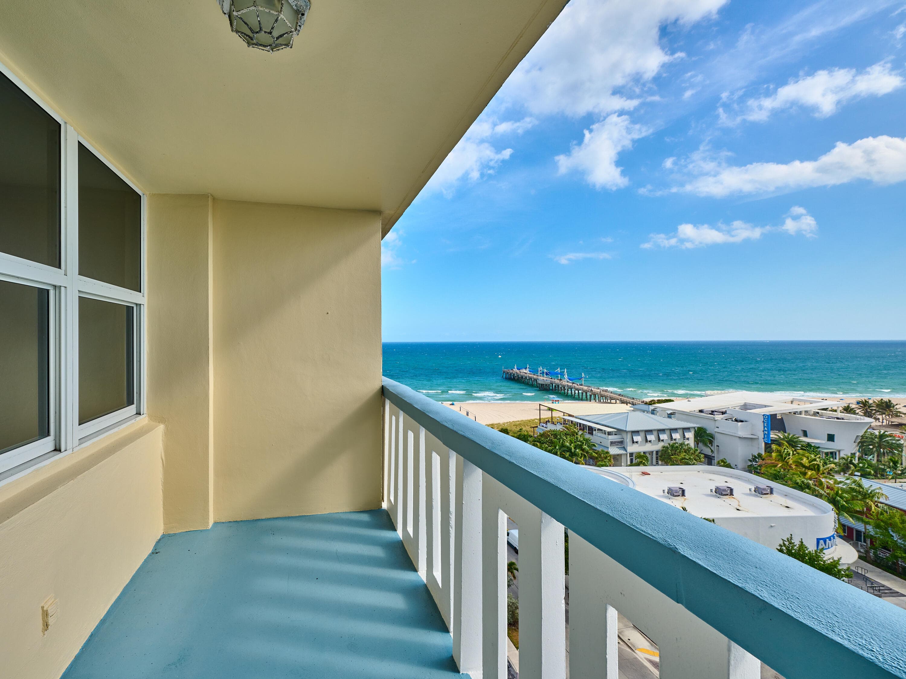 305 N Pompano Beach Boulevard 1204, Pompano Beach, FL 33062 — photo 10 of 44