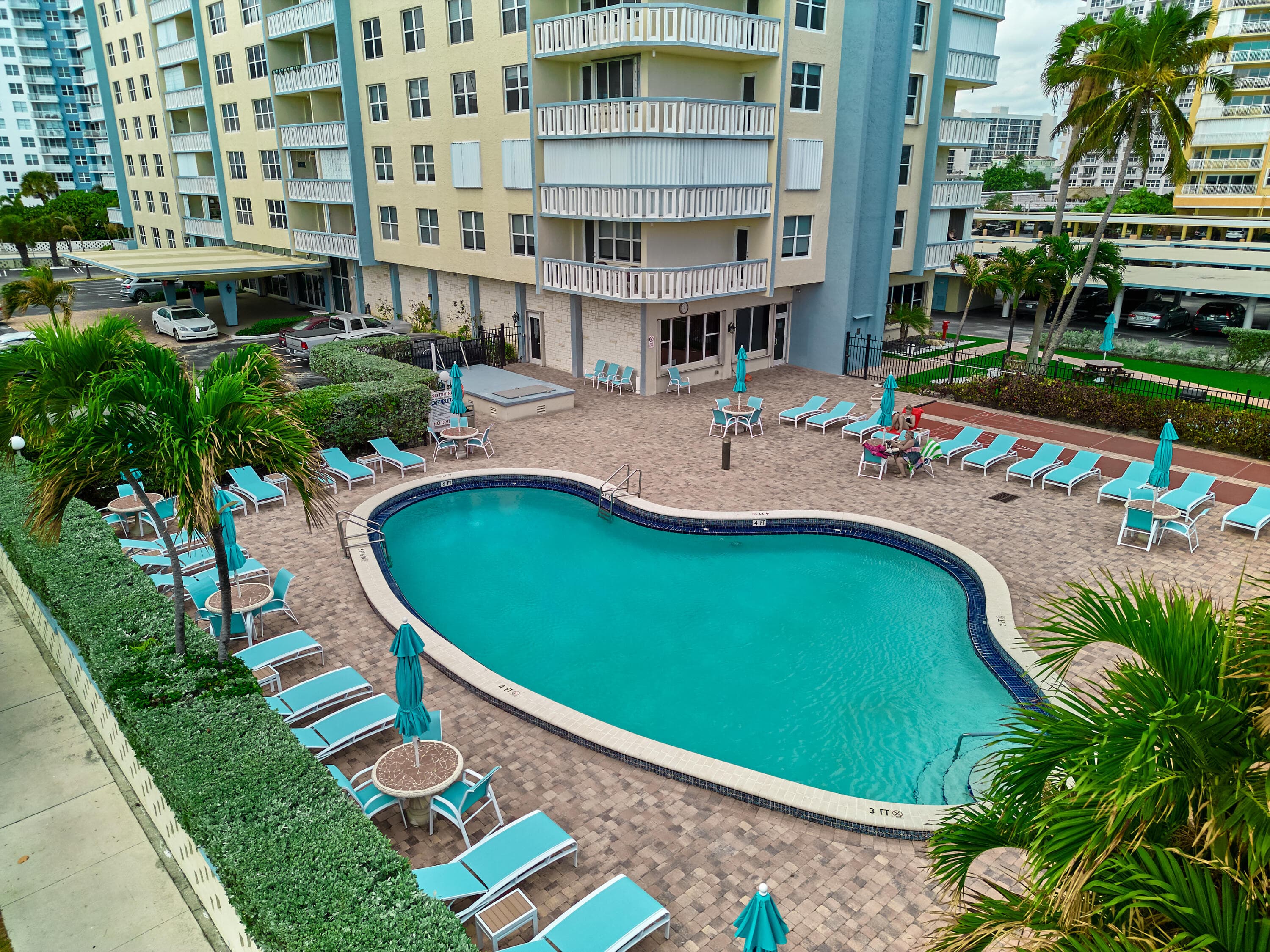 305 N Pompano Beach Boulevard 1204, Pompano Beach, FL 33062 — photo 34 of 44