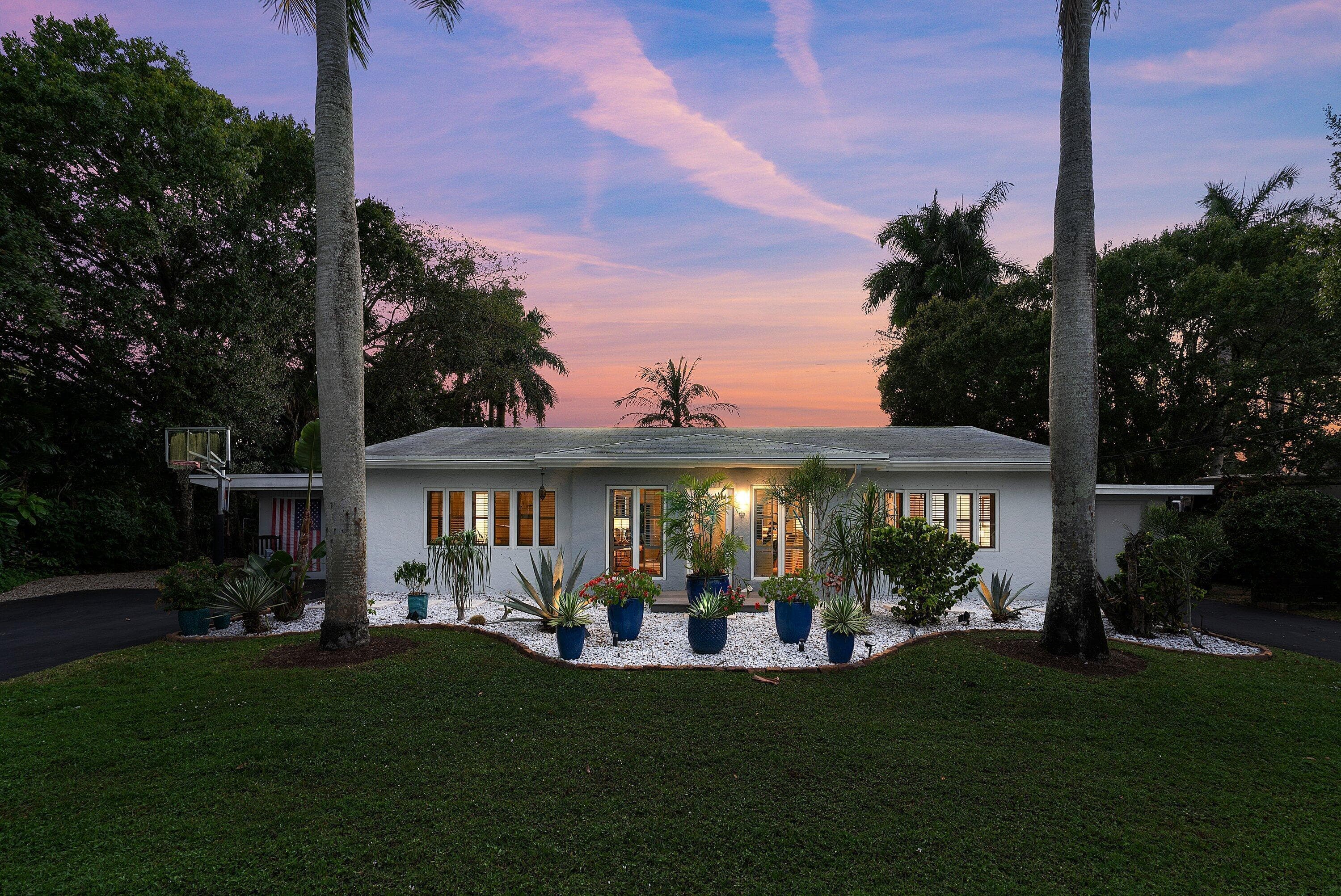 2573 SW 30th Terrace, Fort Lauderdale, FL 33312 — photo 1 of 31