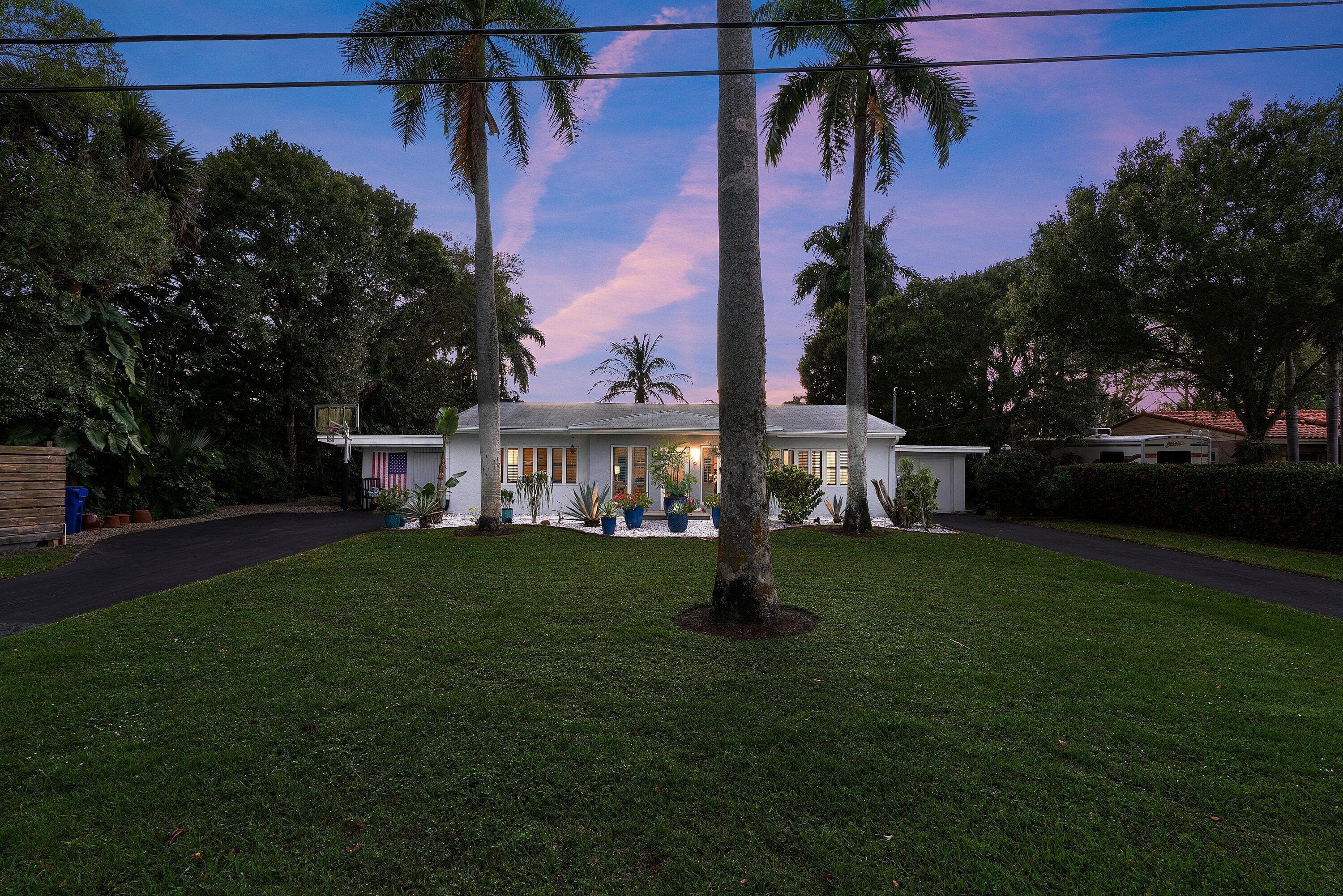 2573 SW 30th Terrace, Fort Lauderdale, FL 33312 — photo 2 of 31