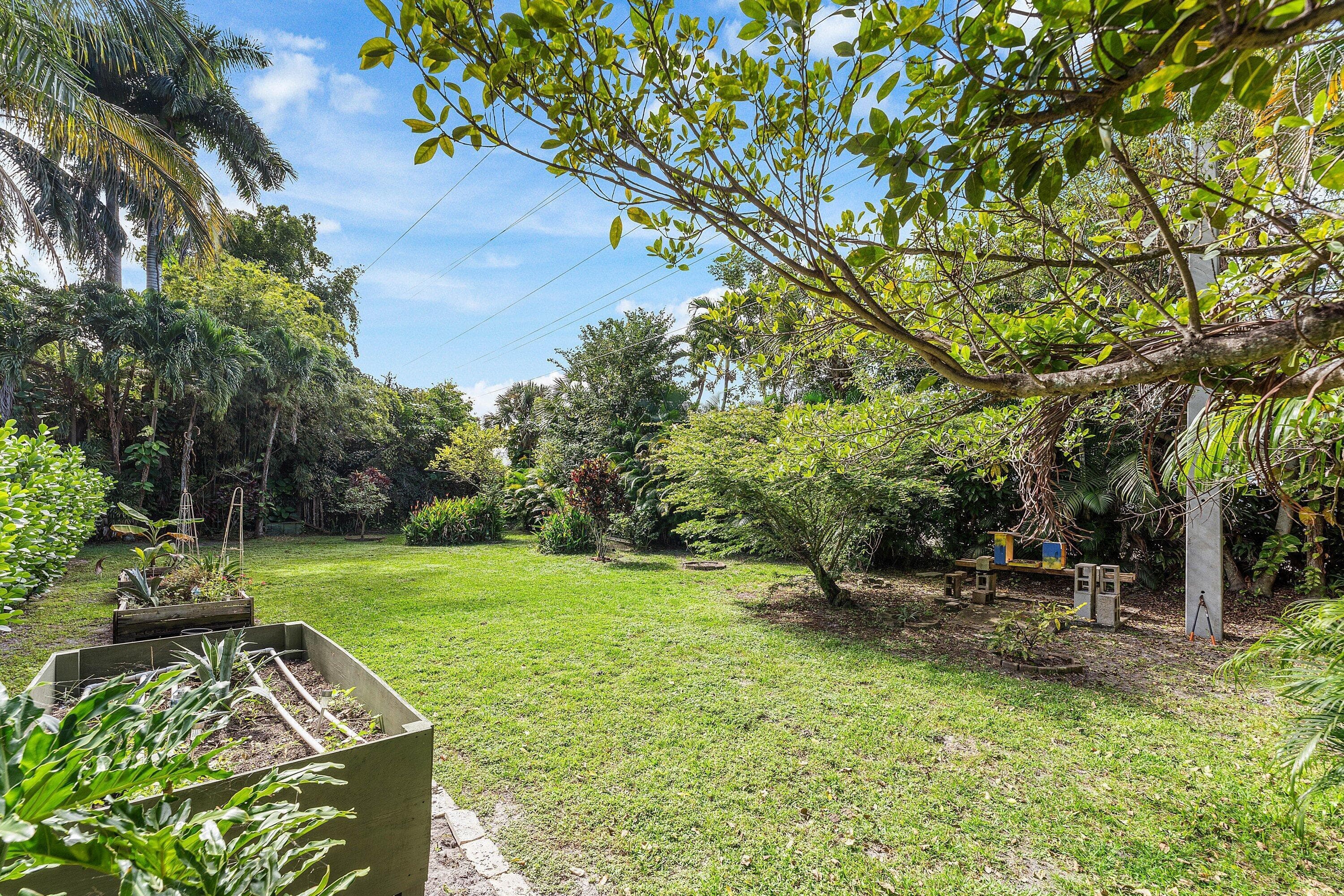 2573 SW 30th Terrace, Fort Lauderdale, FL 33312 — photo 5 of 31