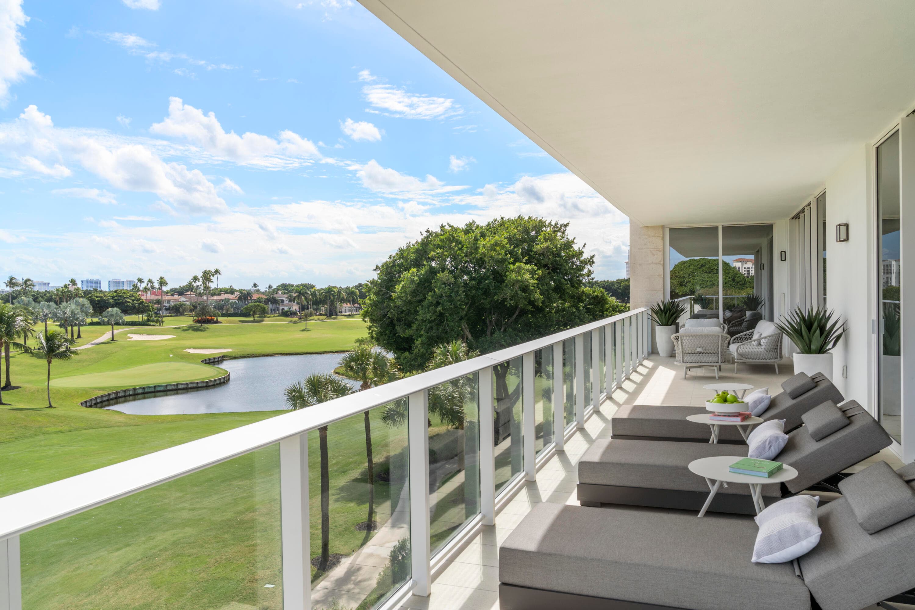 220 SE Mizner Boulevard 323, Boca Raton, FL 33432 — photo 10 of 27