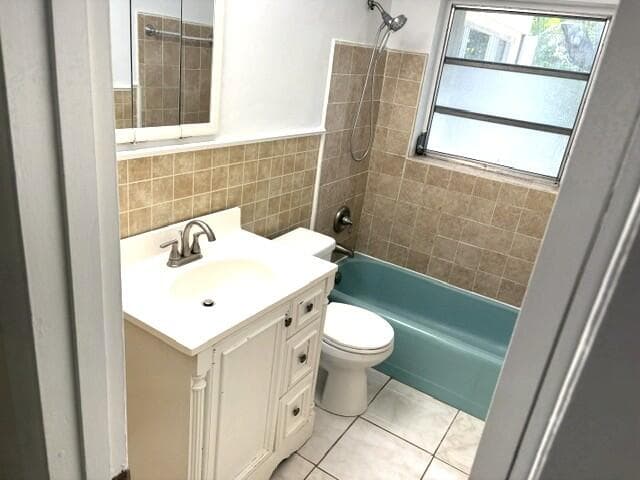 507 SW 2nd Avenue, Dania Beach, FL 33004 — photo 18 of 25