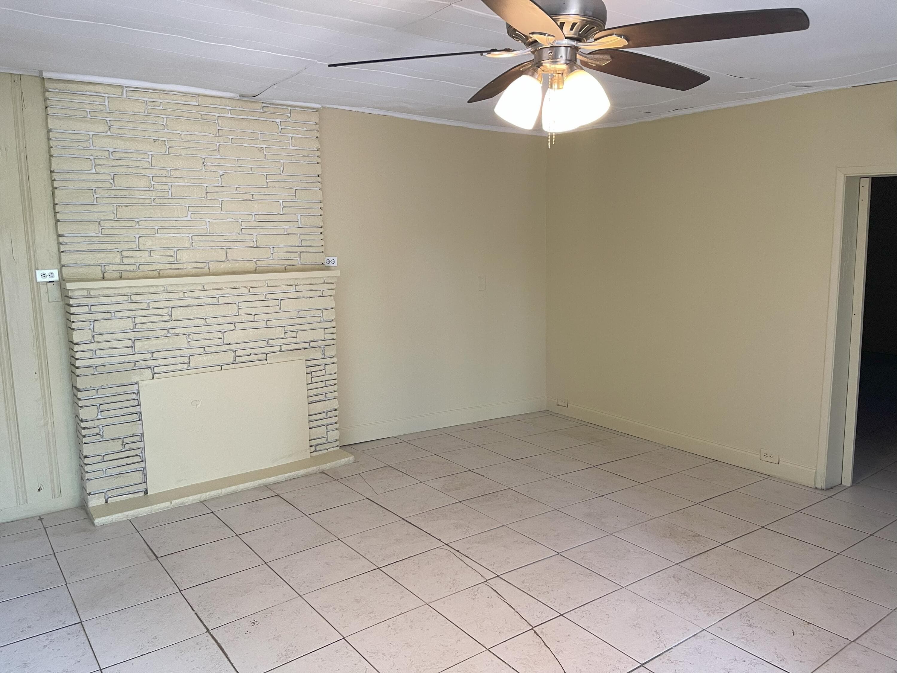 224 SE 9th Court 1-4, Hallandale Beach, FL 33009 — photo 8 of 11