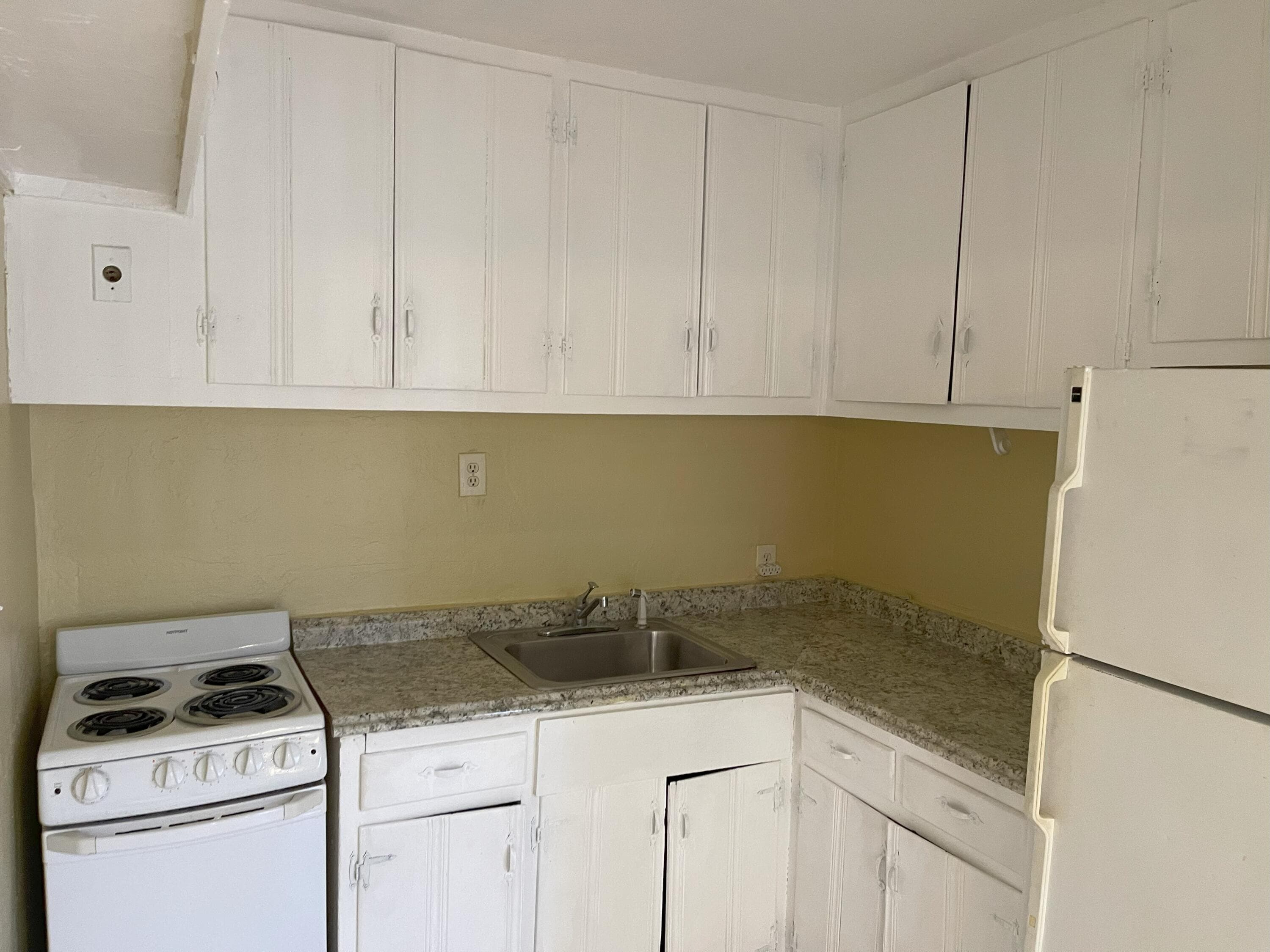 224 SE 9th Court 1-4, Hallandale Beach, FL 33009 — photo 9 of 11